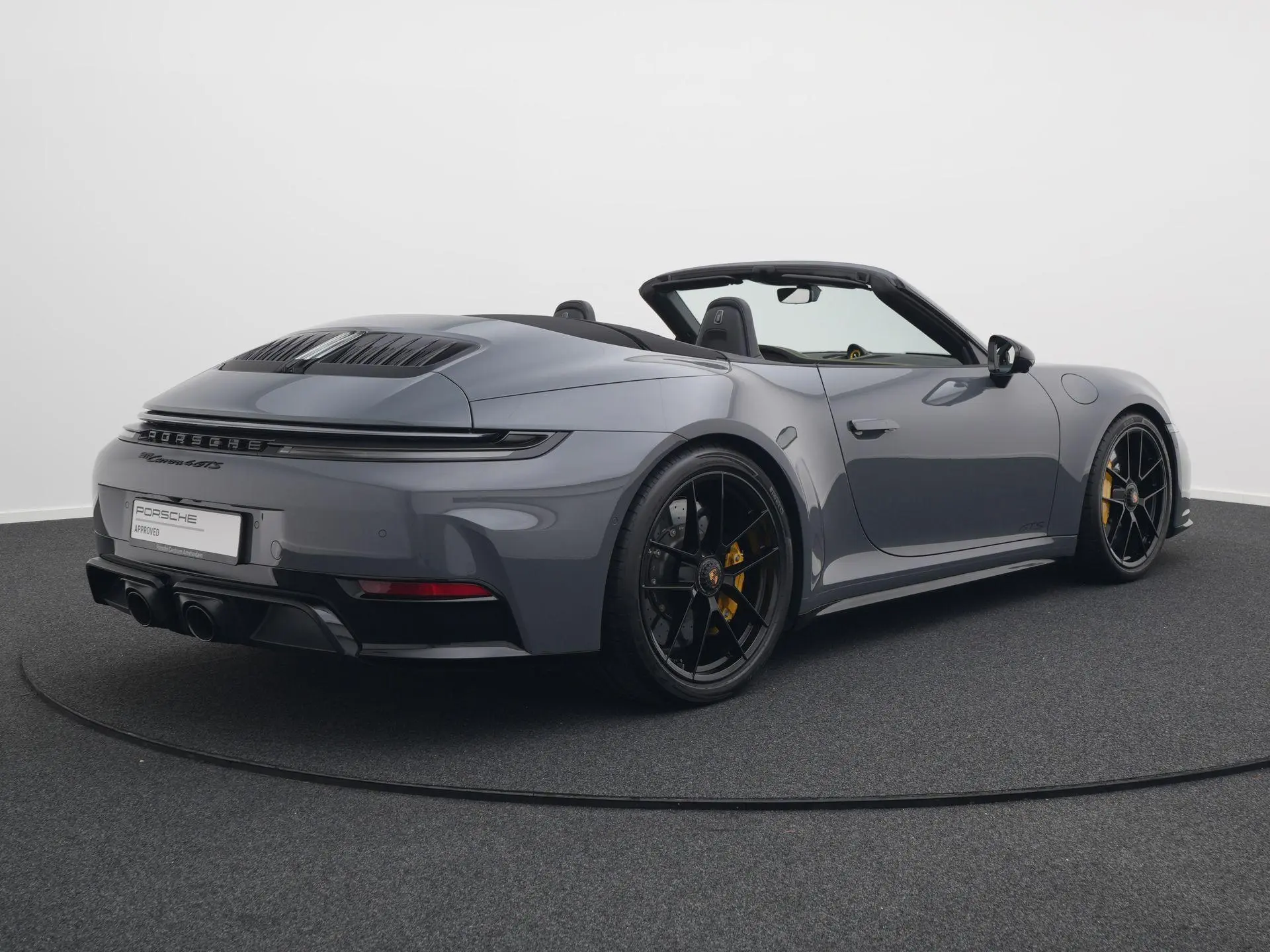 911 Carrera 4 GTS Cabriolet