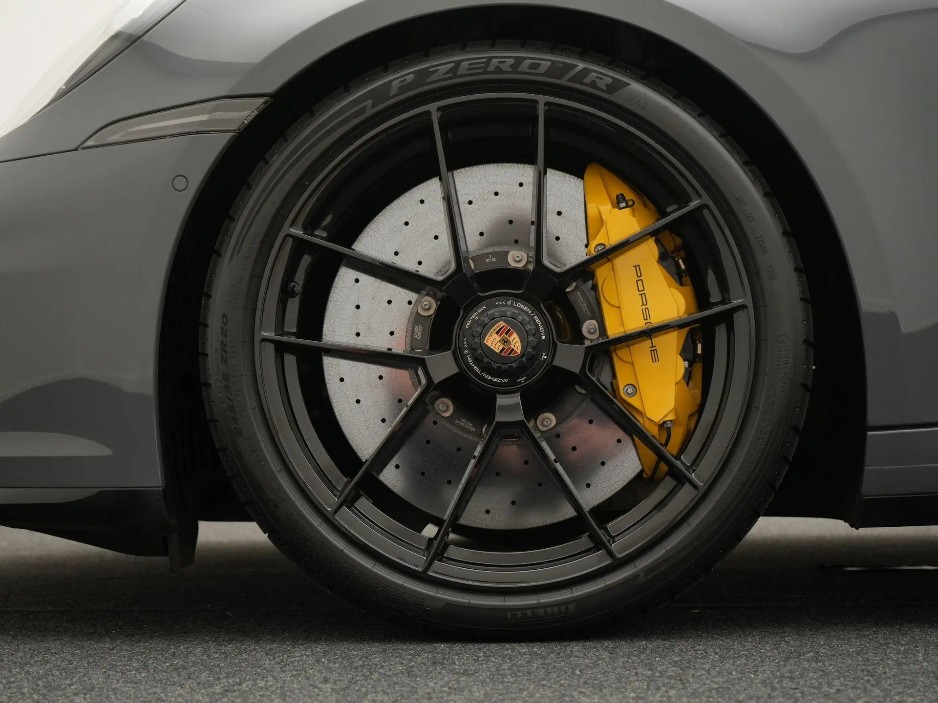 911 Carrera 4 GTS Cabriolet