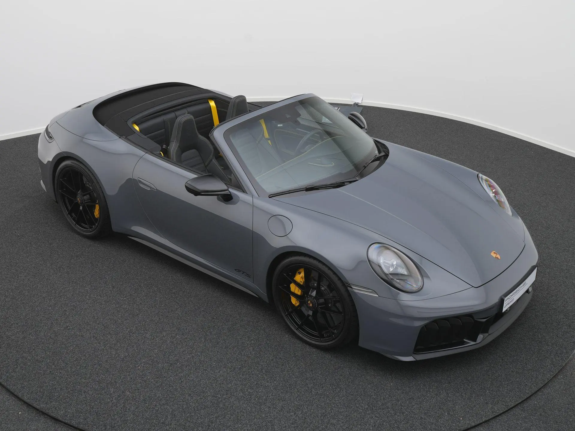 911 Carrera 4 GTS Cabriolet