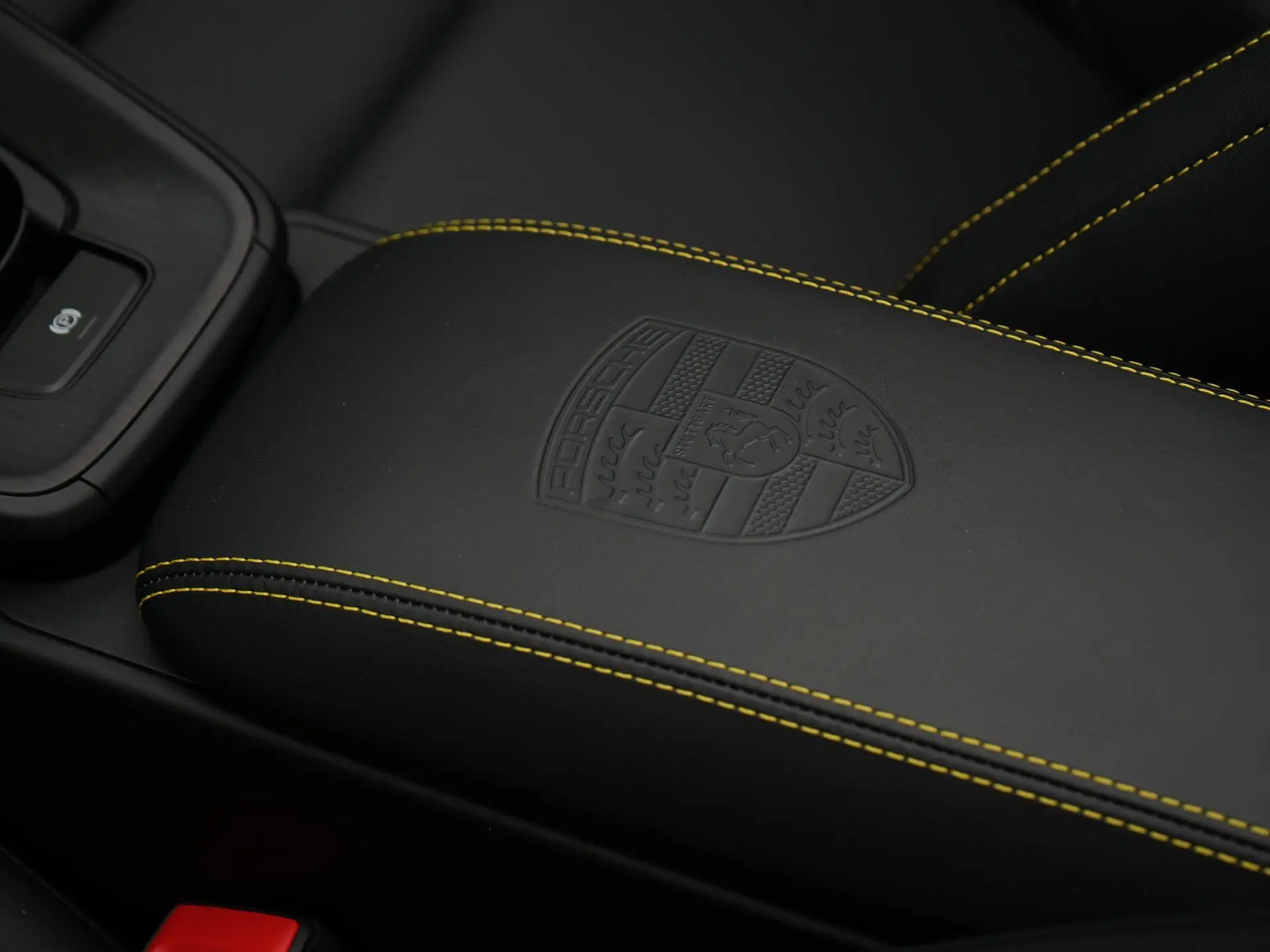 911 Carrera 4 GTS Cabriolet