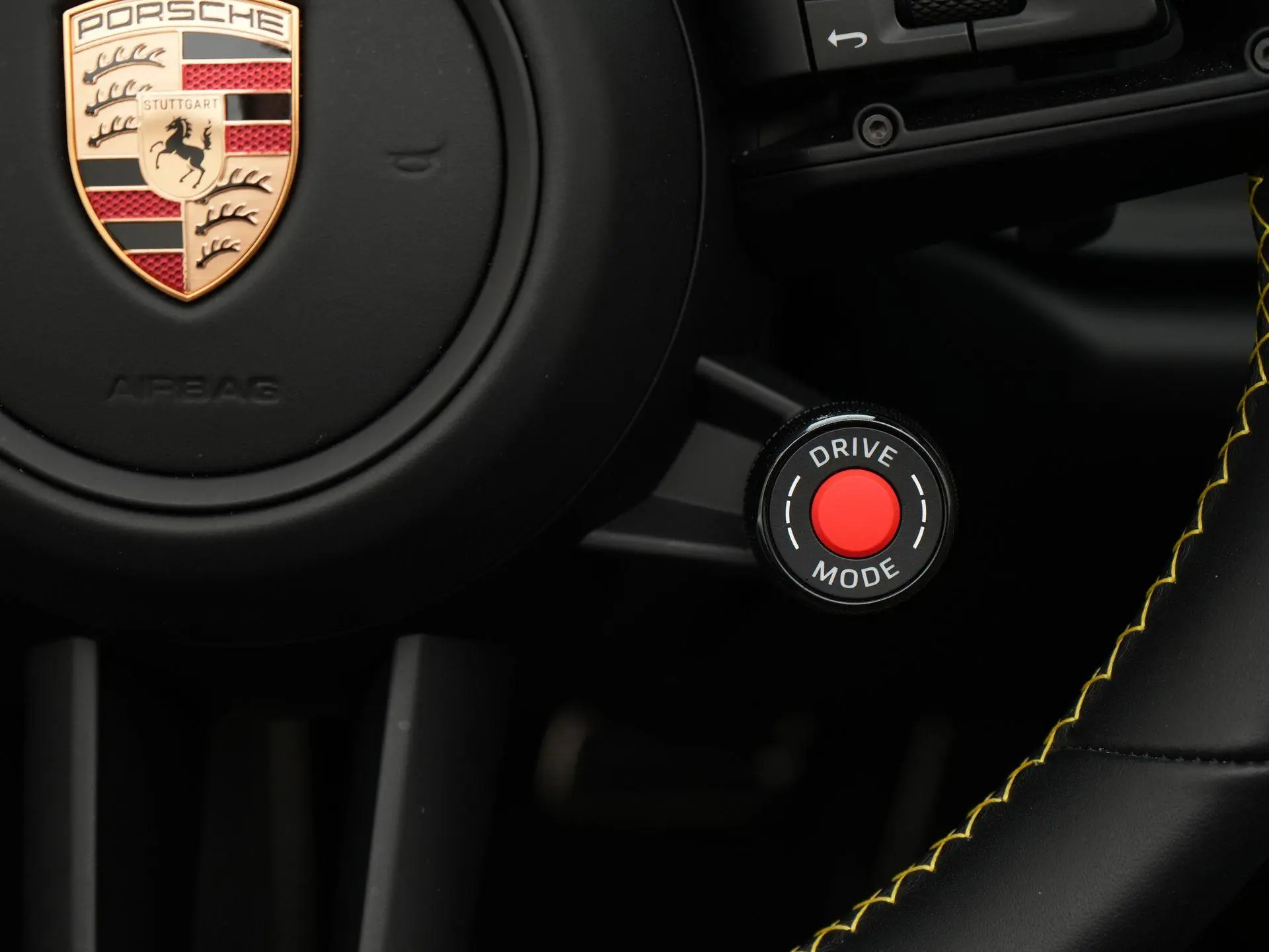 911 Carrera 4 GTS Cabriolet