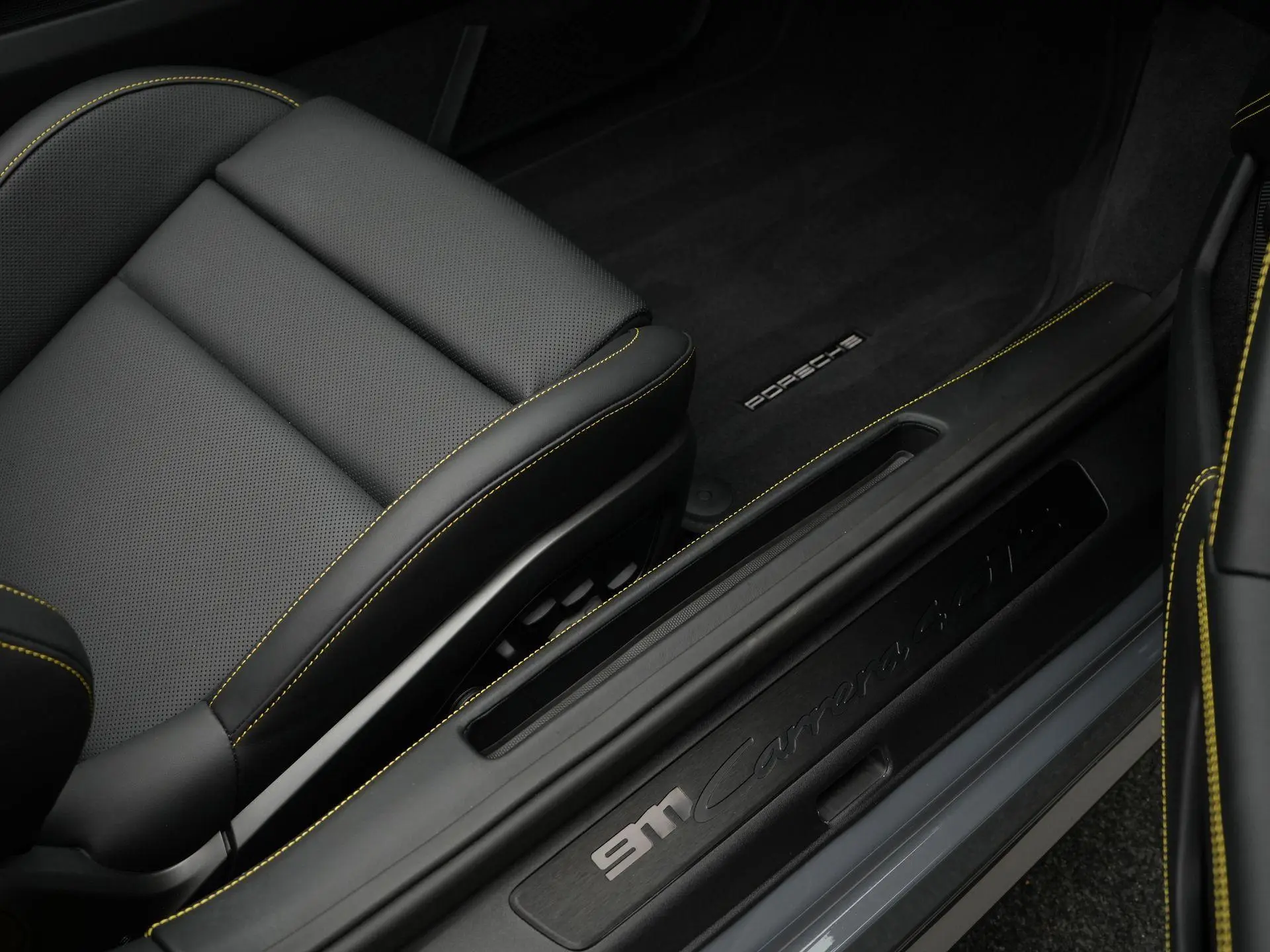 911 Carrera 4 GTS Cabriolet