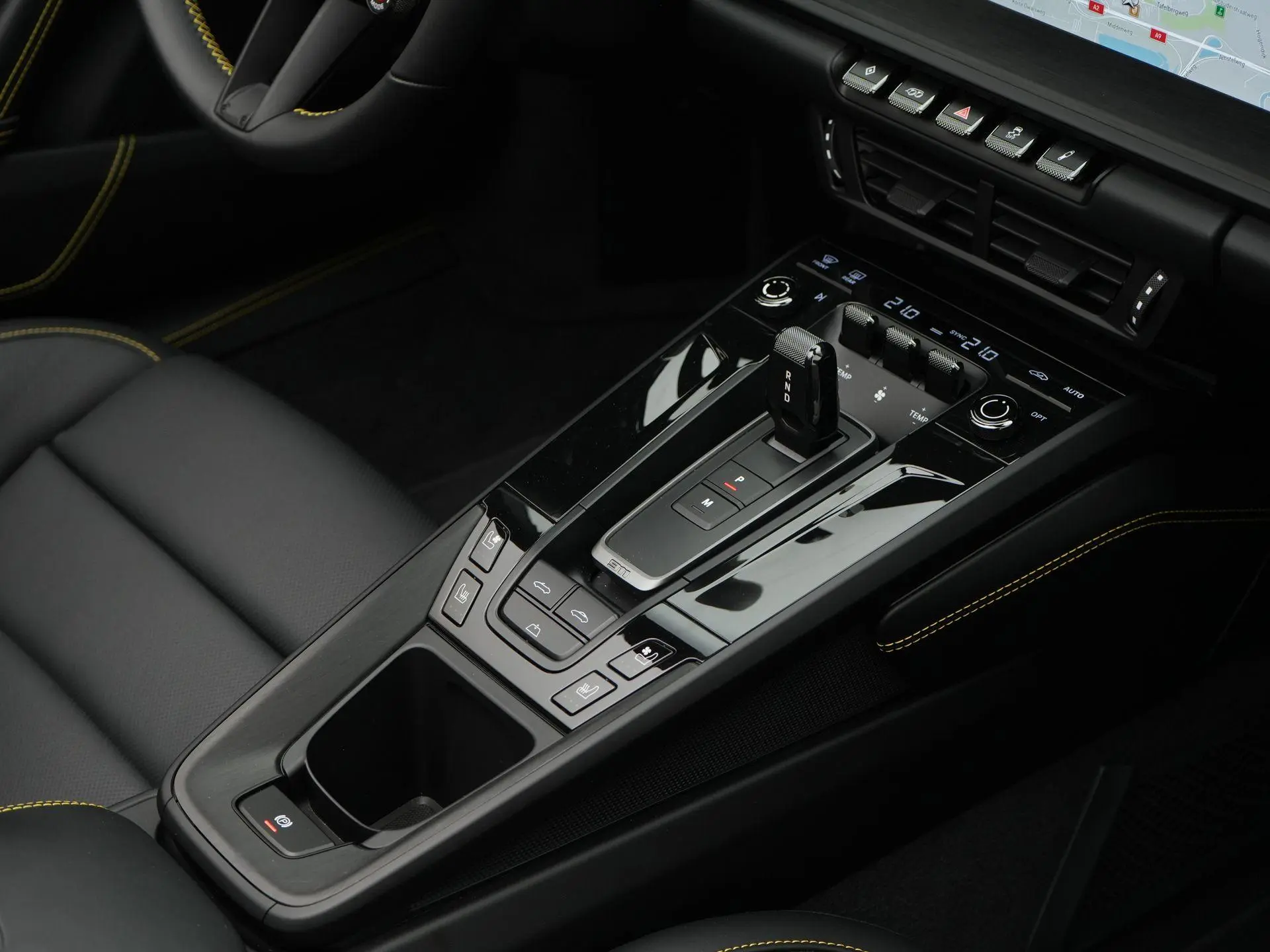 911 Carrera 4 GTS Cabriolet