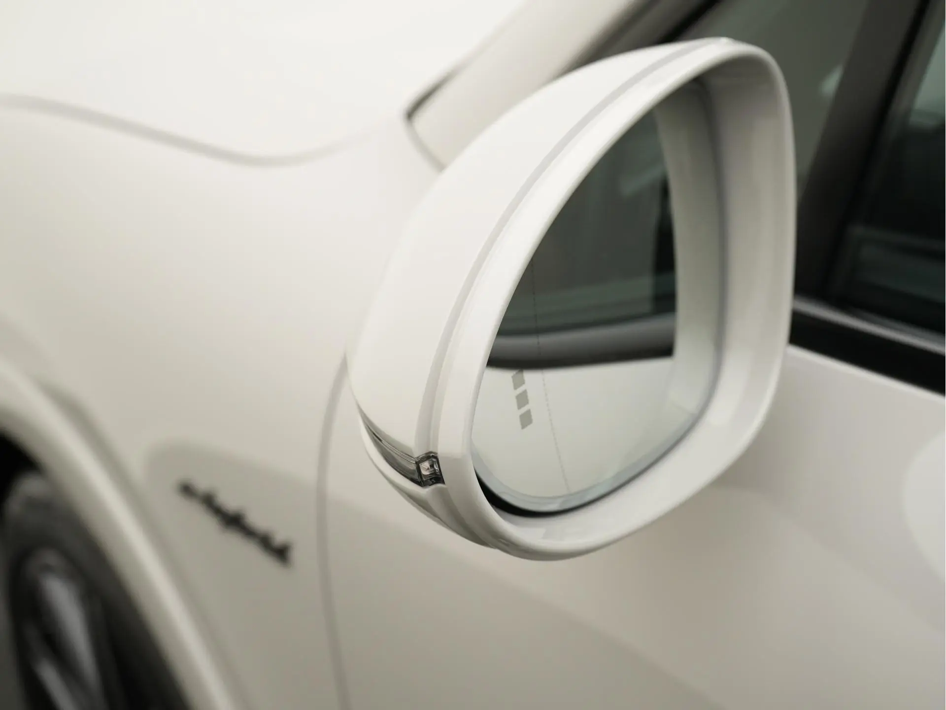 Cayenne E-Hybrid Black Edition Coupé