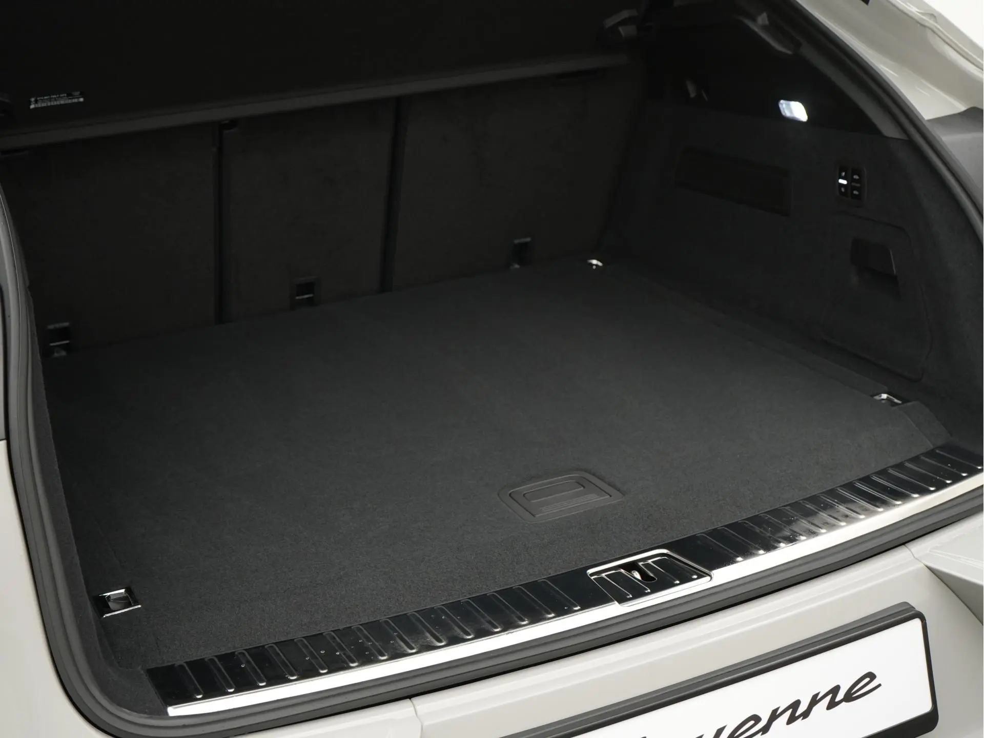 Cayenne E-Hybrid Black Edition Coupé