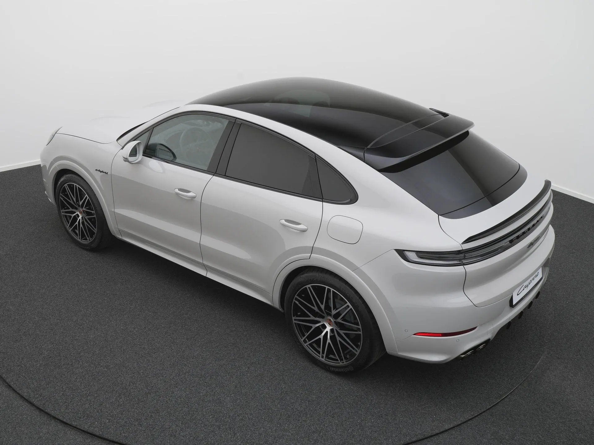 Cayenne E-Hybrid Black Edition Coupé