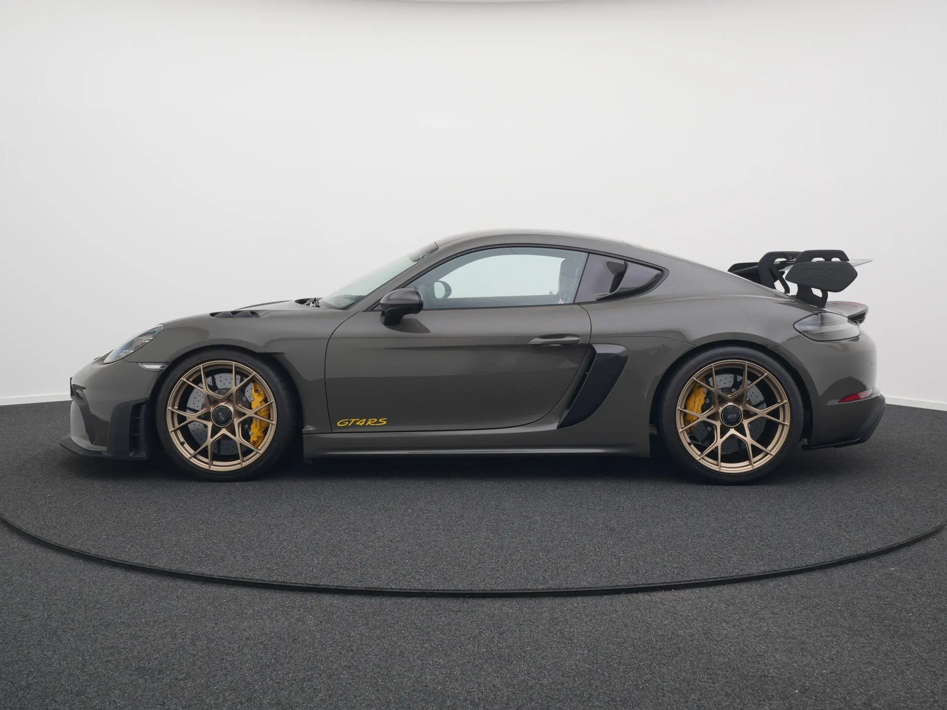 718 Cayman GT4 RS