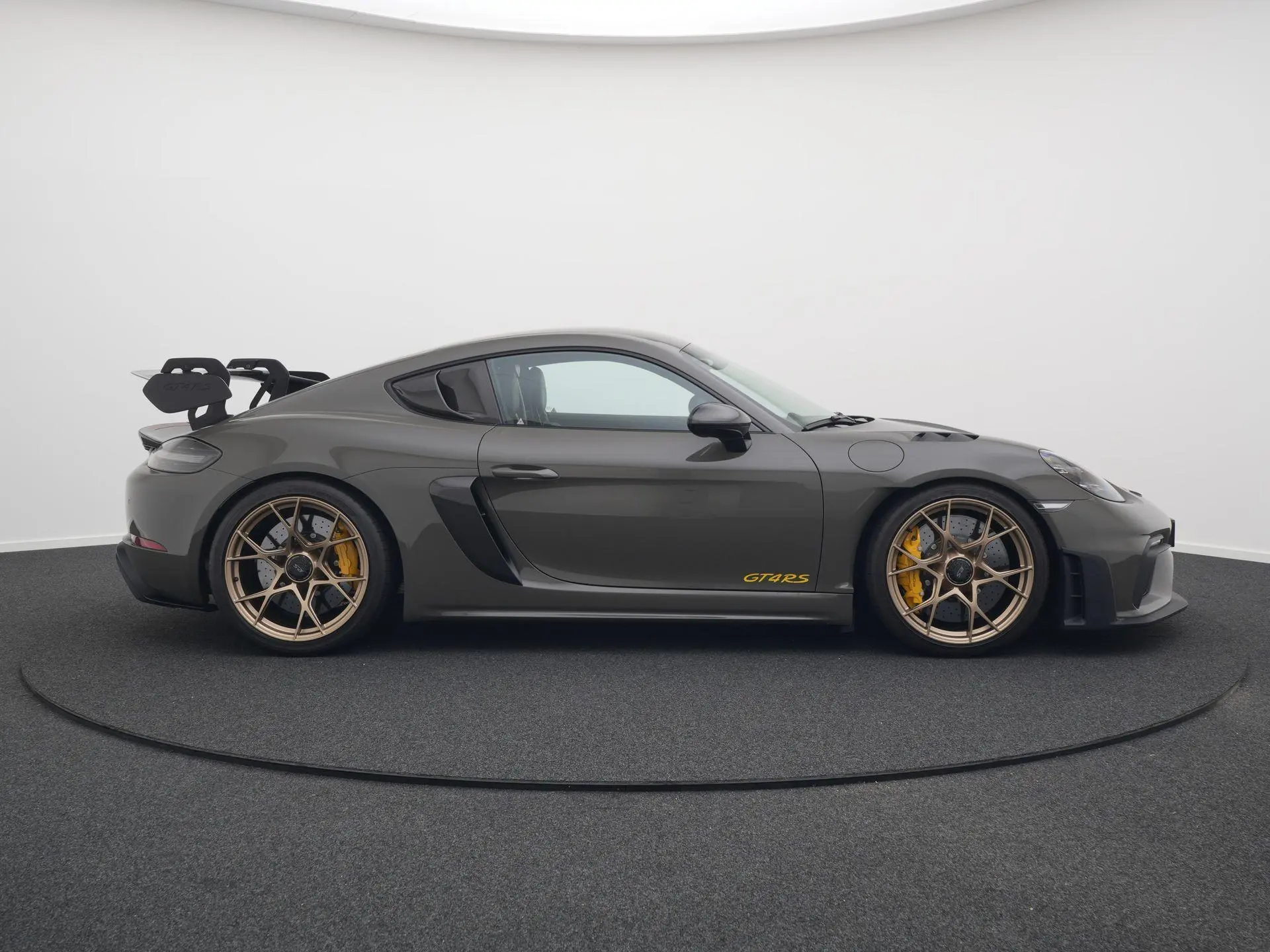 718 Cayman GT4 RS
