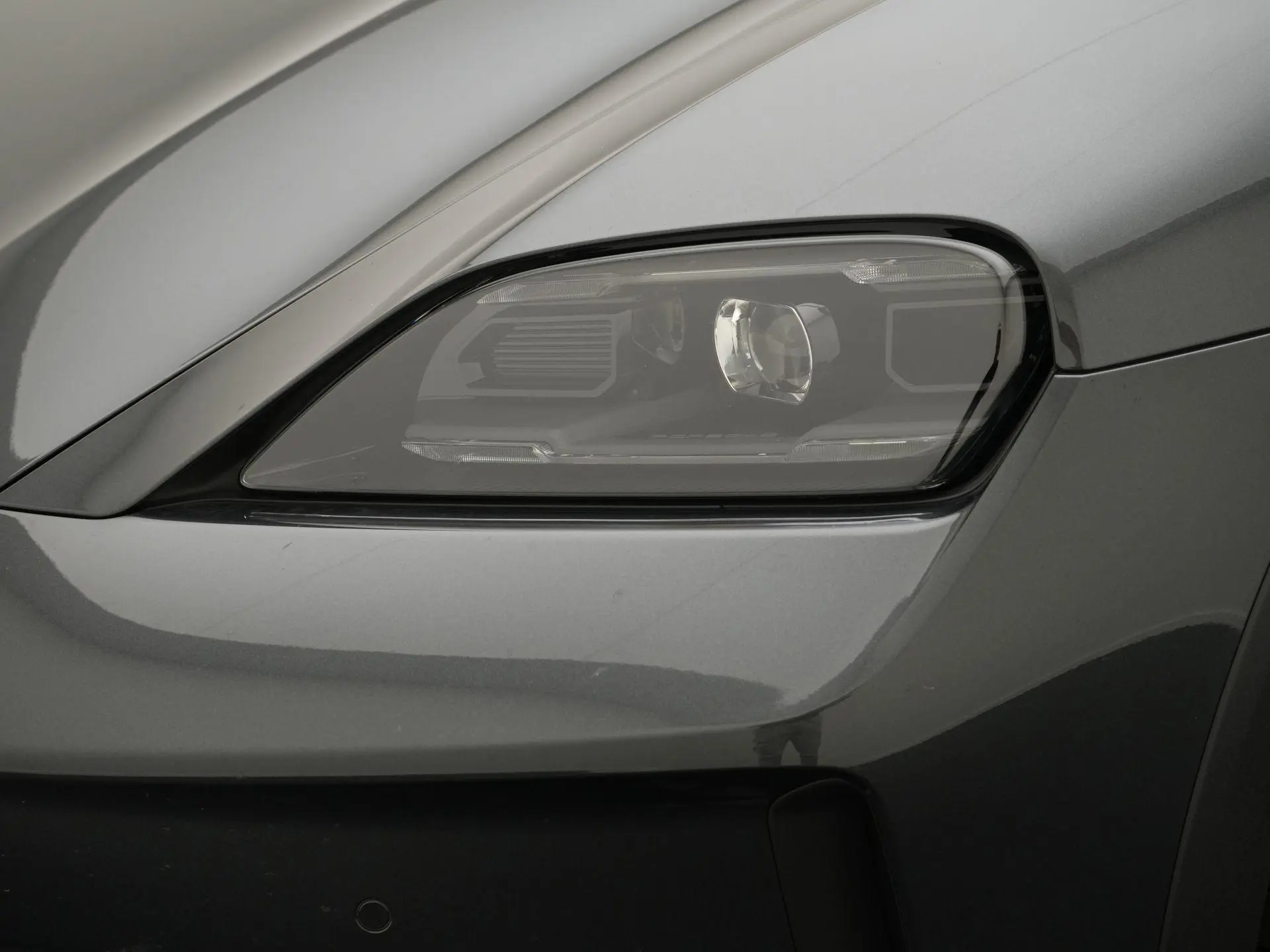 Taycan 4 Cross Turismo