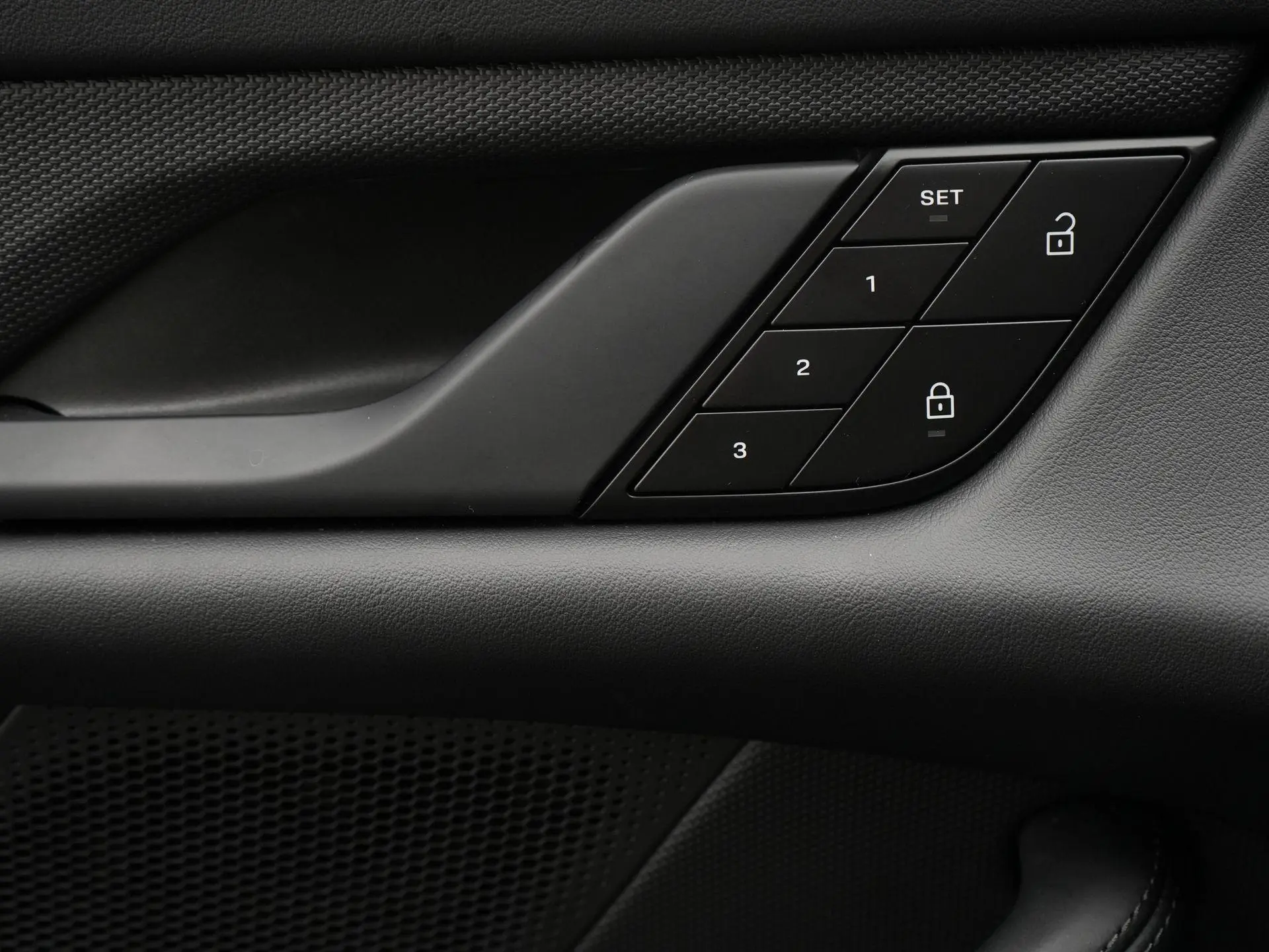 Taycan 4 Cross Turismo