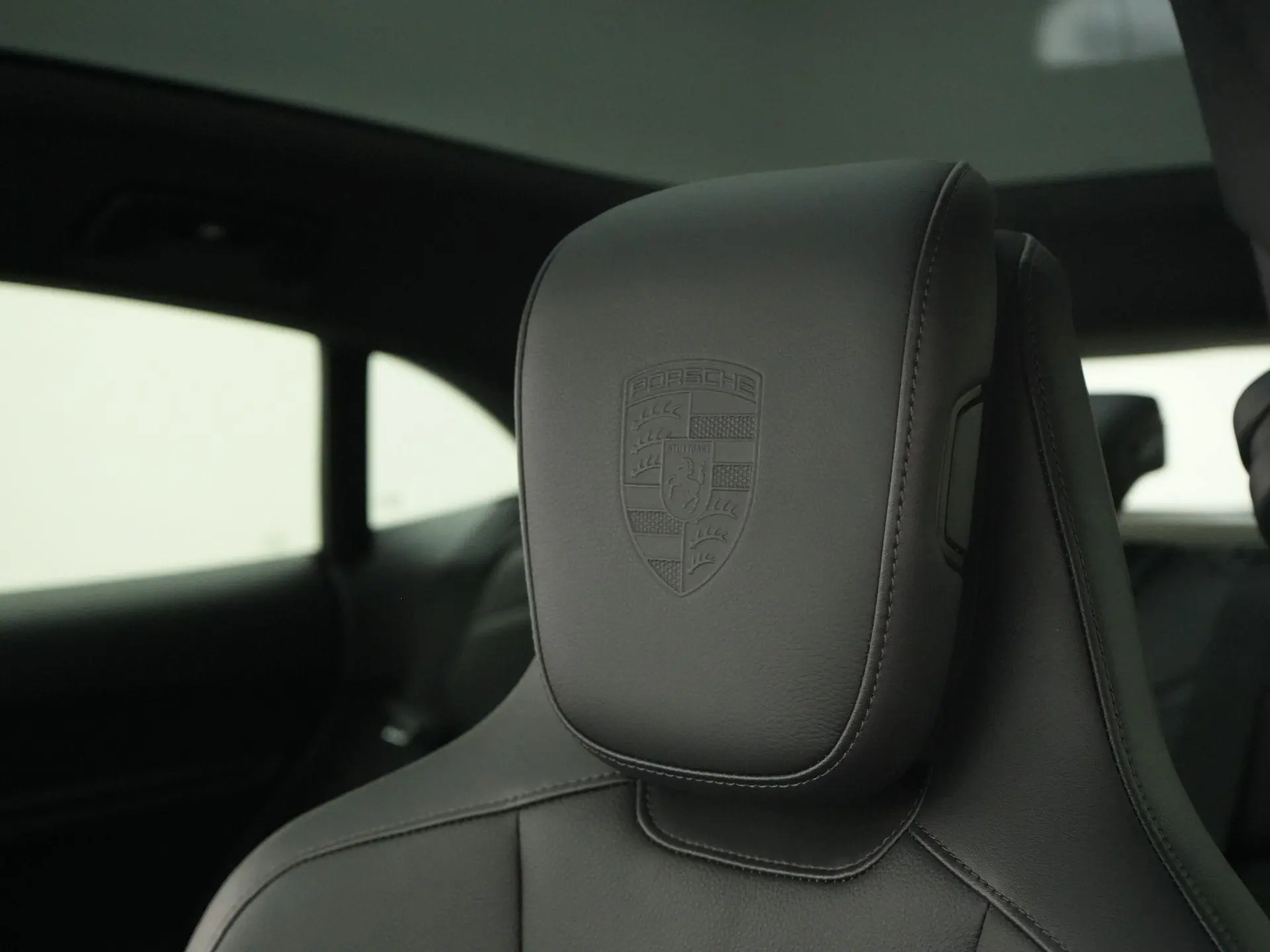 Taycan 4 Cross Turismo