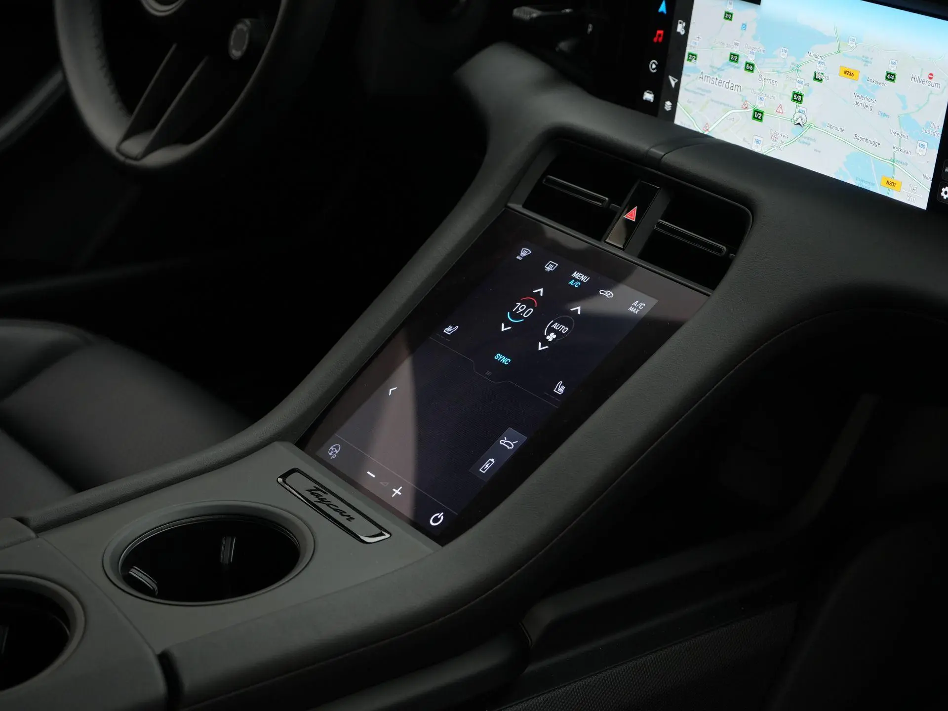 Taycan 4 Cross Turismo