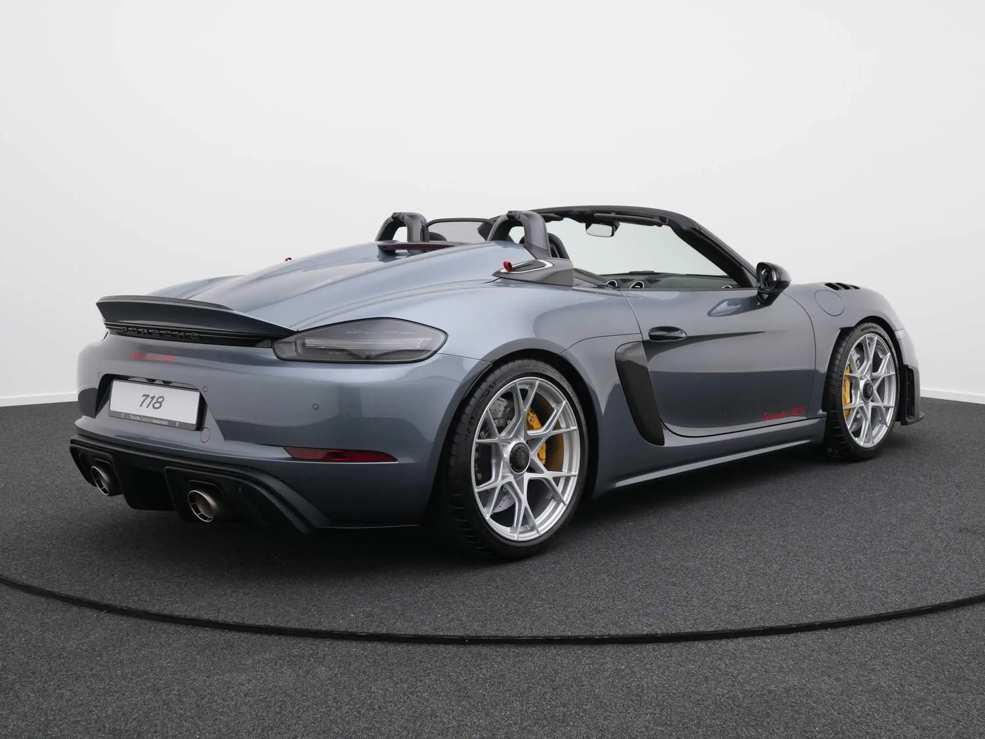 718 Spyder RS