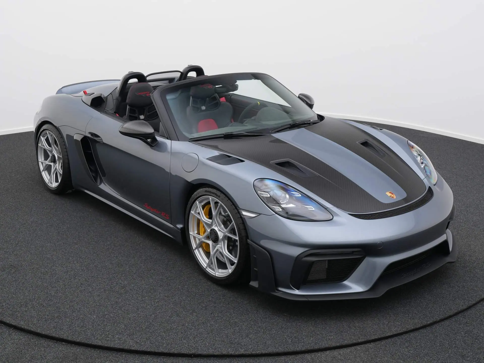 718 Spyder RS