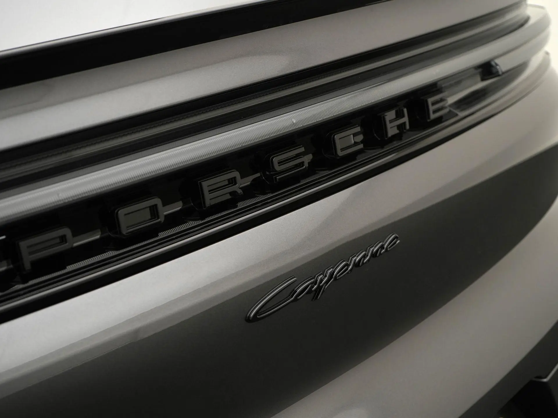 Cayenne E-Hybrid Black Edition Coupé