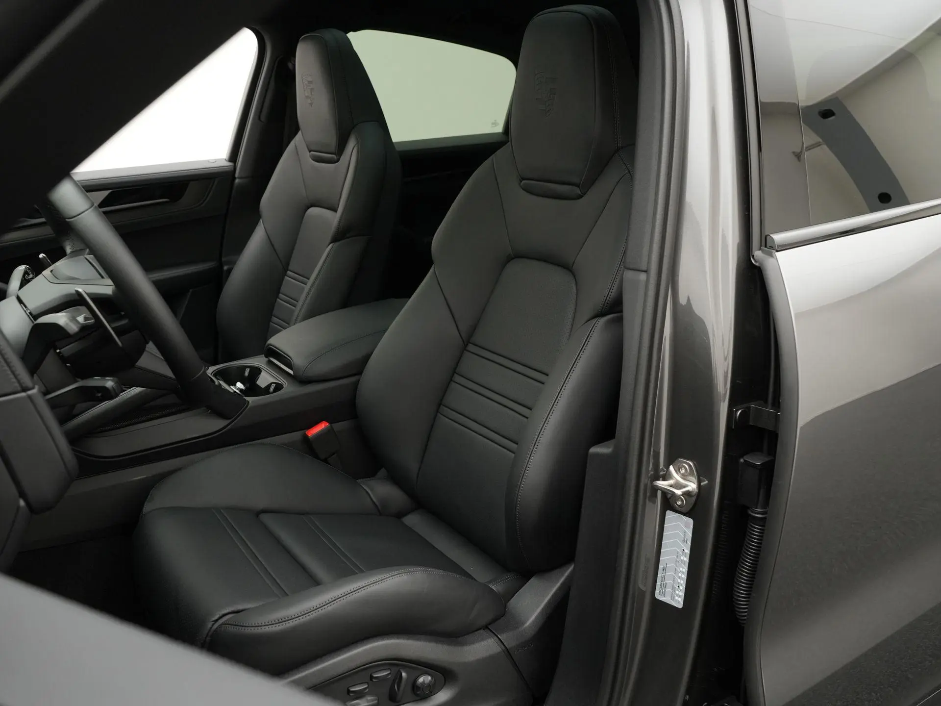 Cayenne E-Hybrid Black Edition Coupé