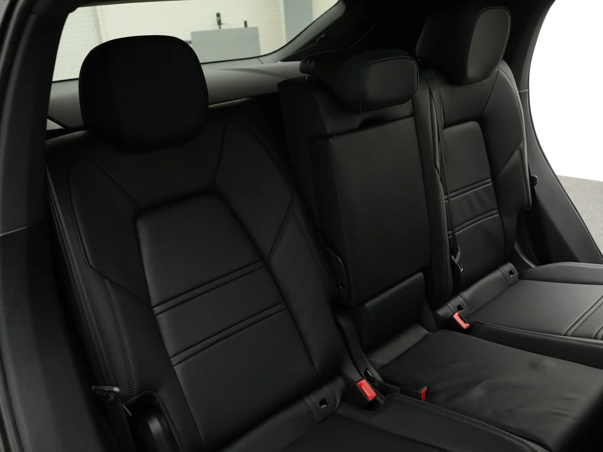 Cayenne E-Hybrid Black Edition Coupé