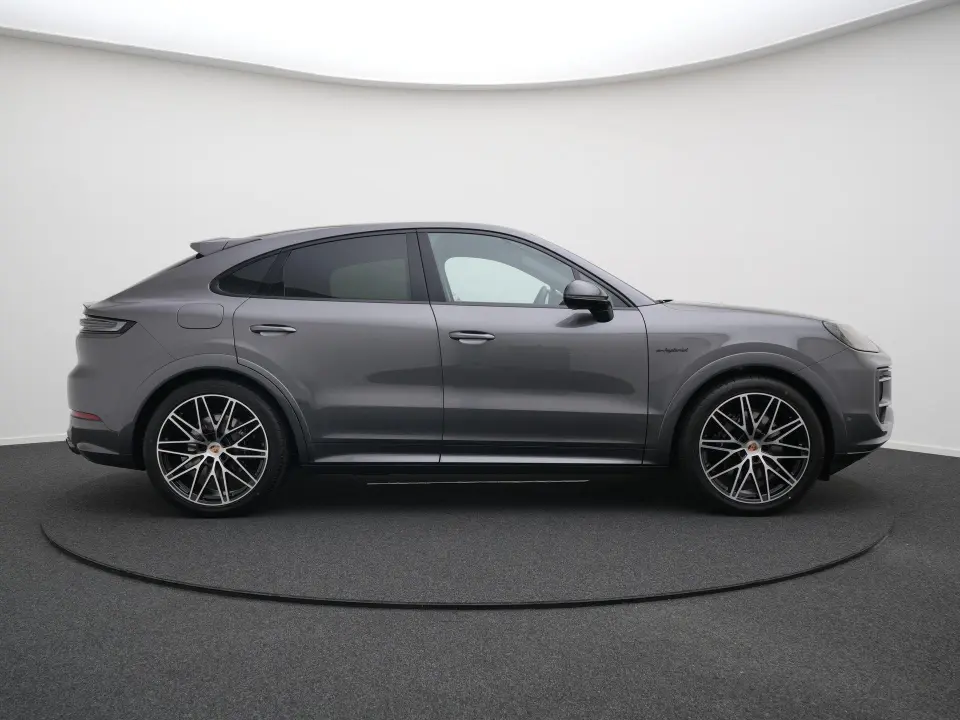Cayenne E-Hybrid Black Edition Coupé