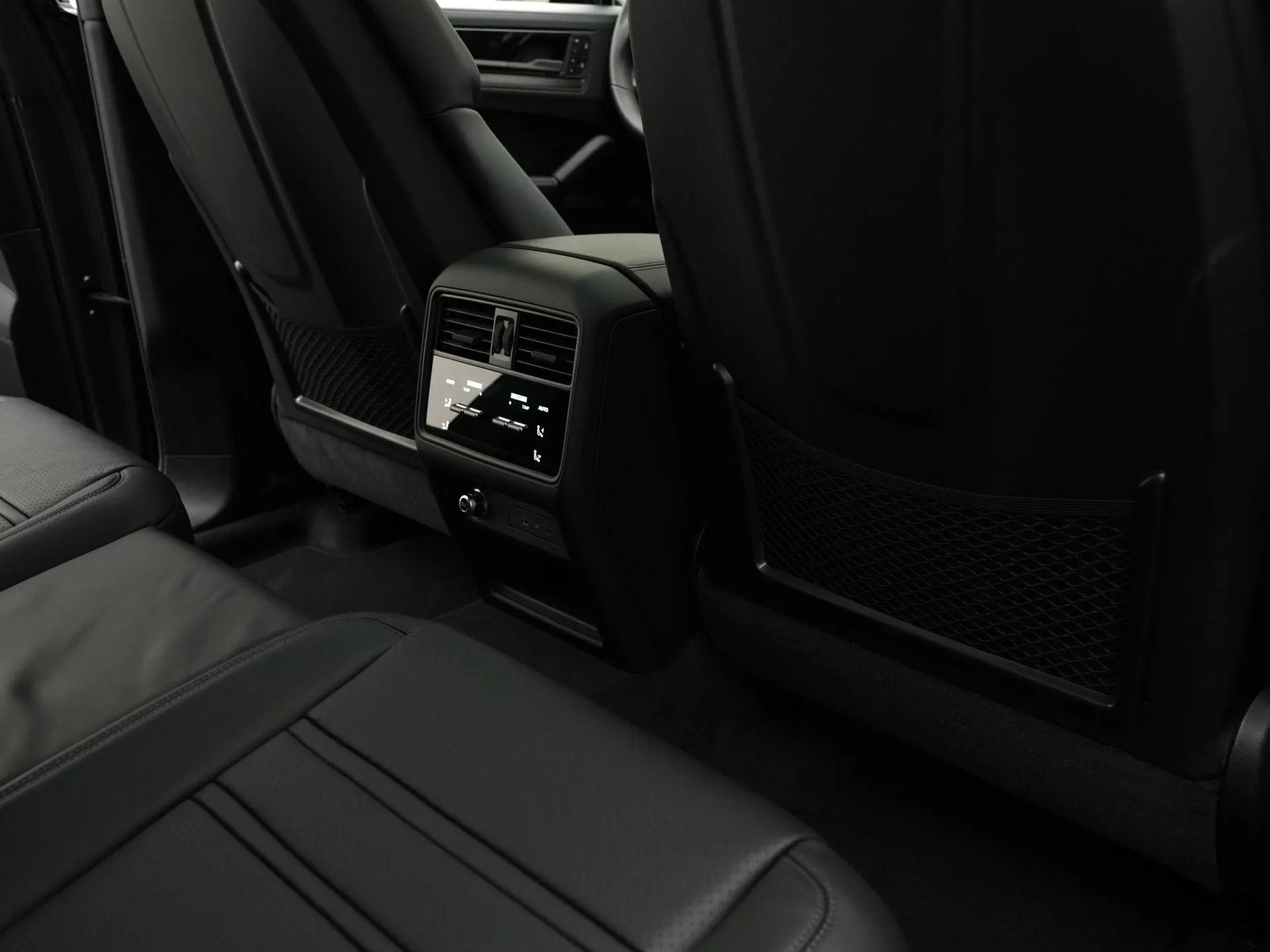 Cayenne E-Hybrid Black Edition Coupé