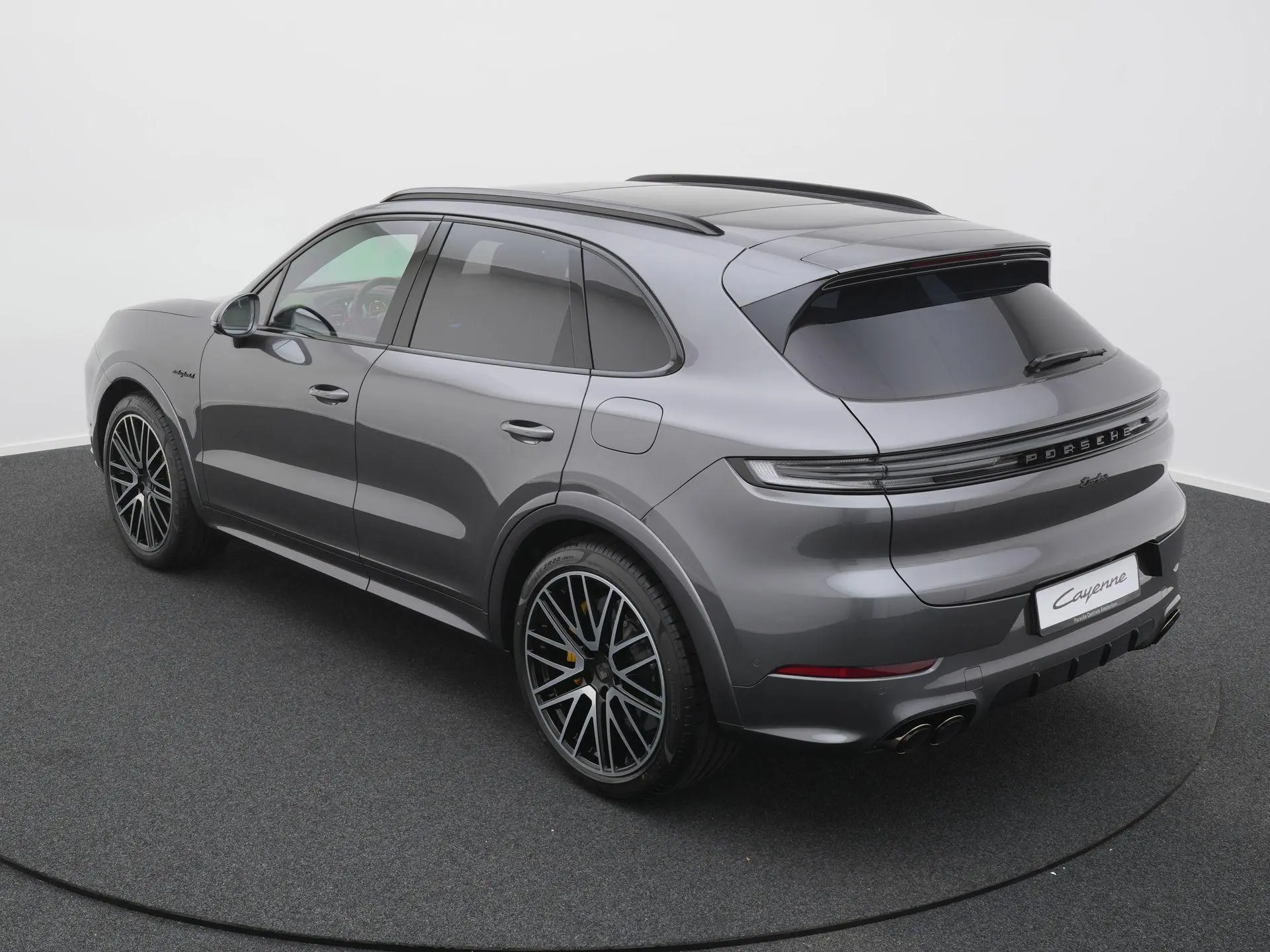 Cayenne Turbo E-Hybrid