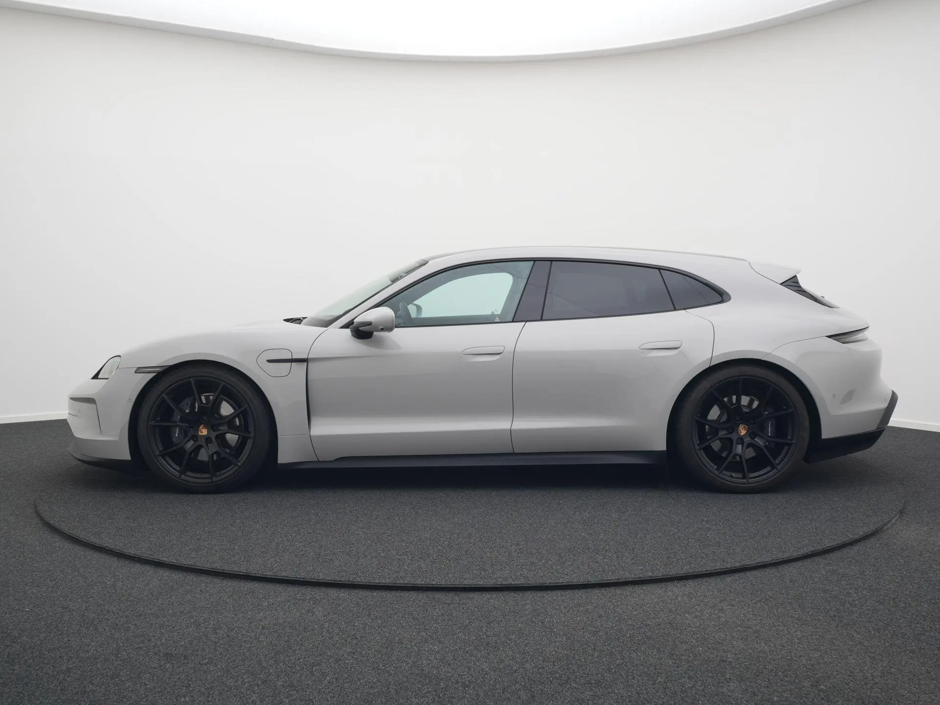 Taycan Sport Tursimo