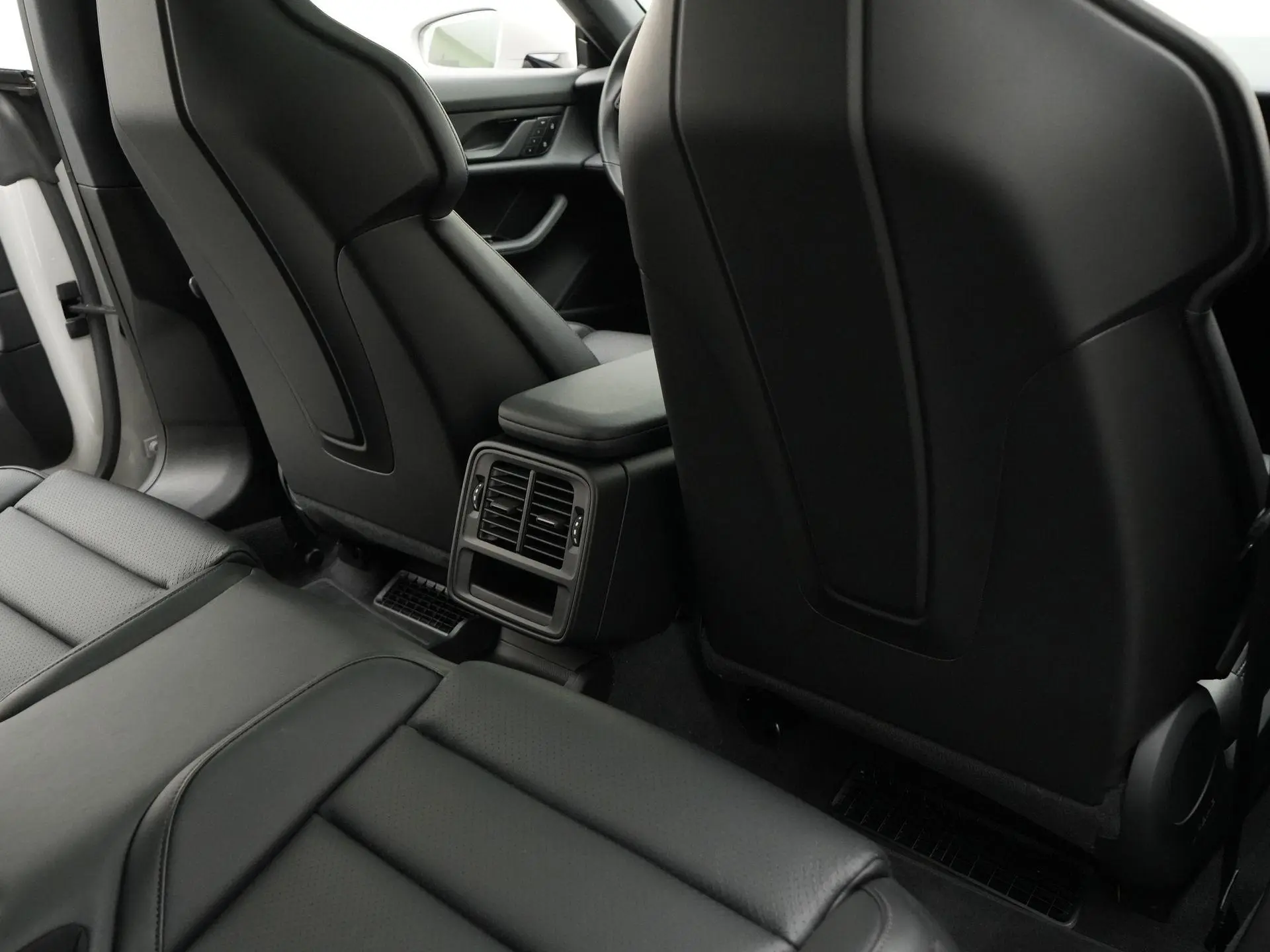 Taycan Sport Tursimo