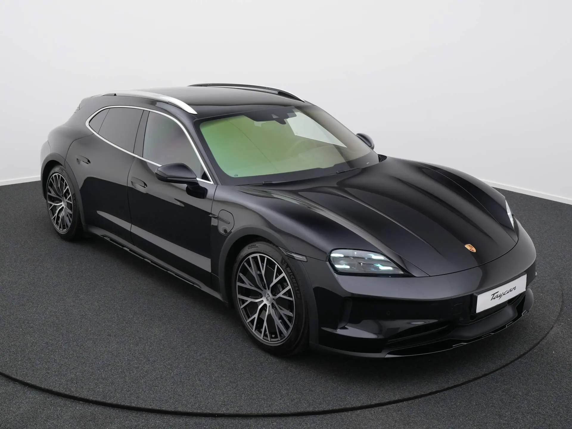 Taycan 4 Cross Turismo