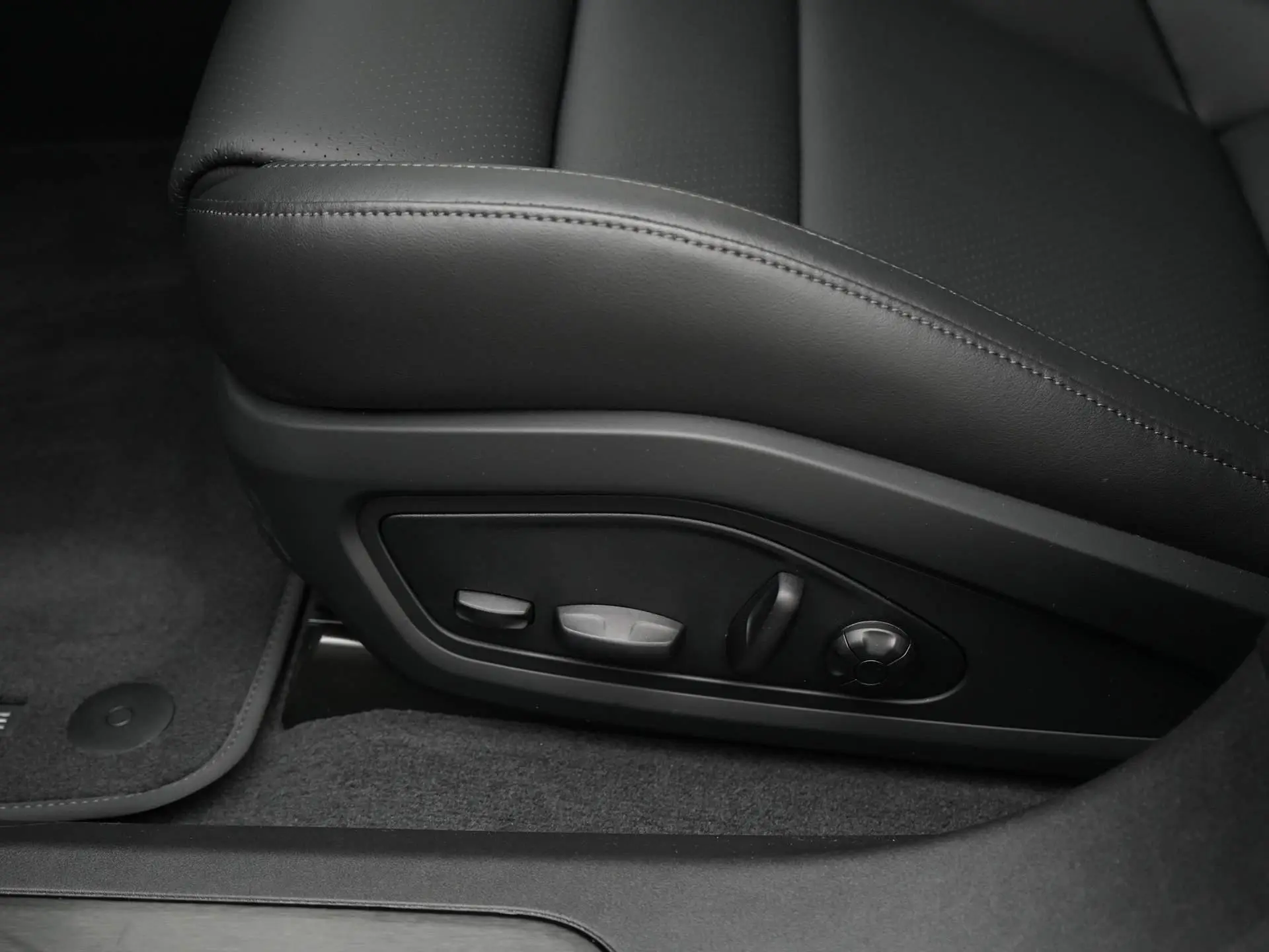 Taycan 4 Cross Turismo