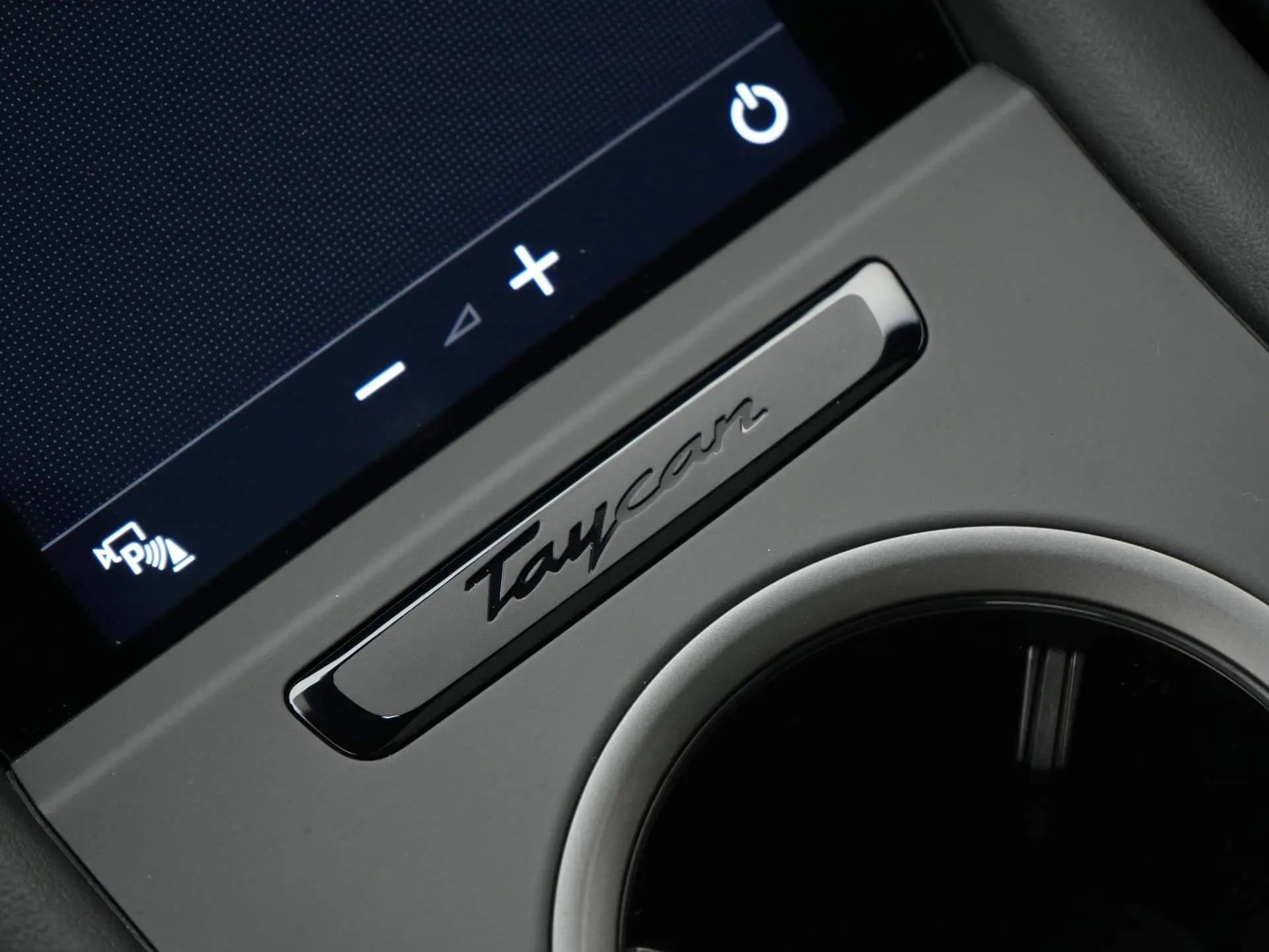 Taycan 4 Cross Turismo