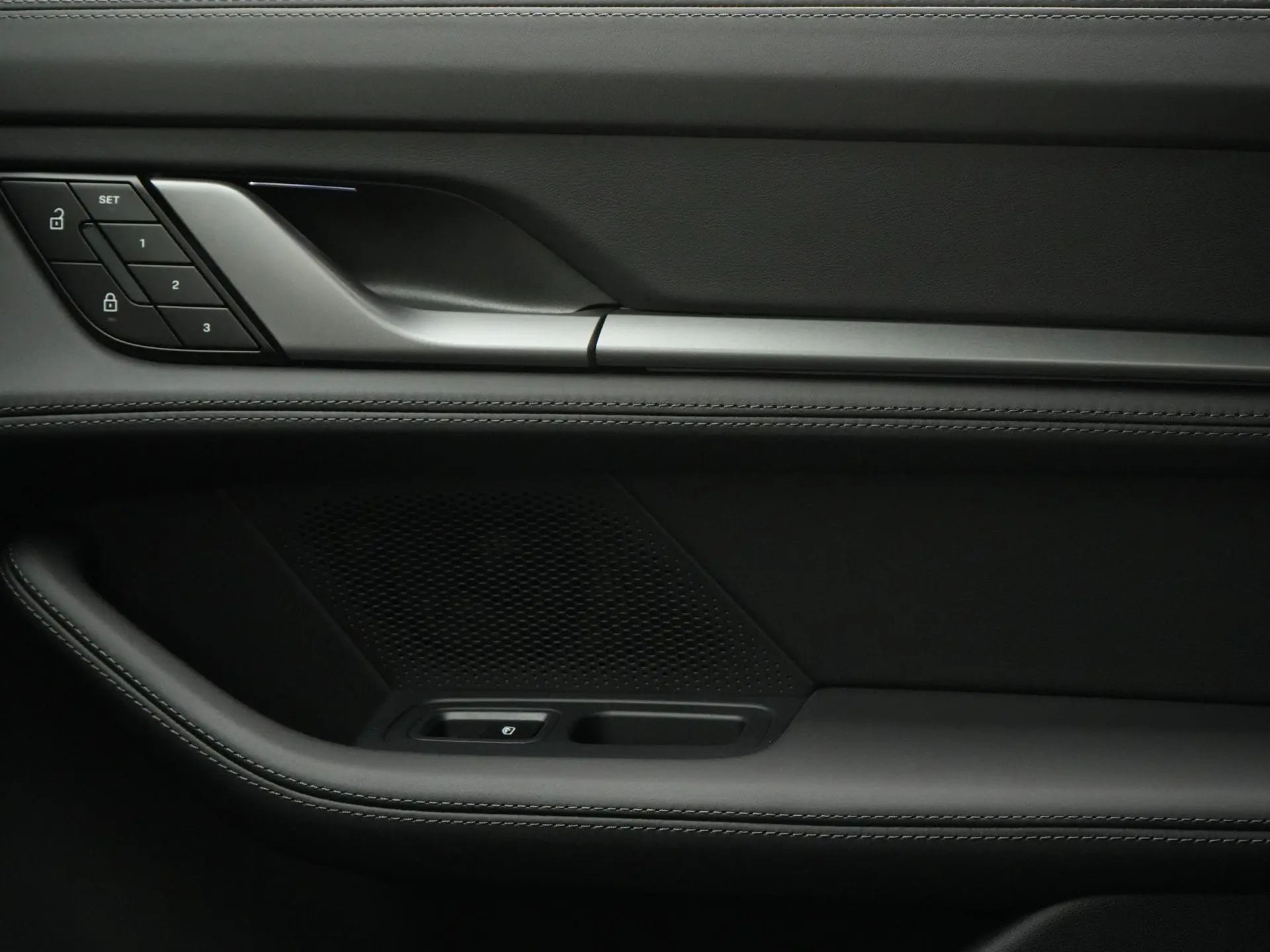 Taycan Sport Tursimo