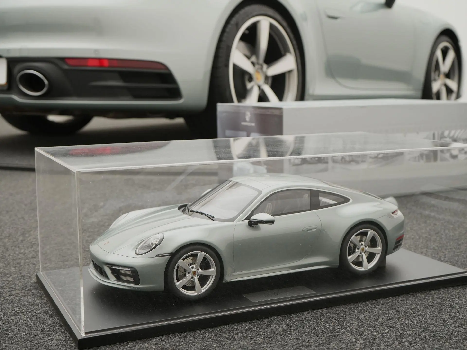 911 3.0 Carrera 4 S Ben Pon Jr. Edition 18/20