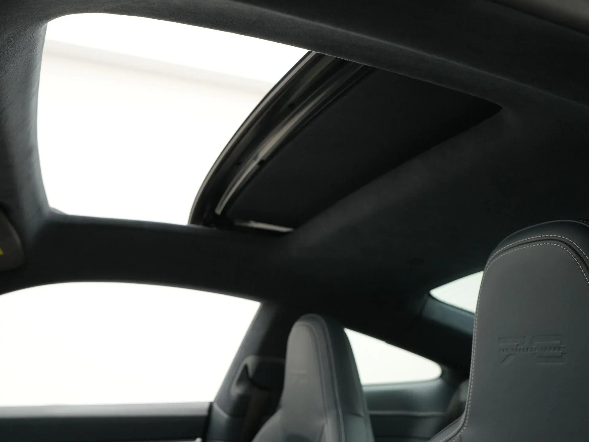 911 3.0 Carrera 4 S Ben Pon Jr. Edition 18/20