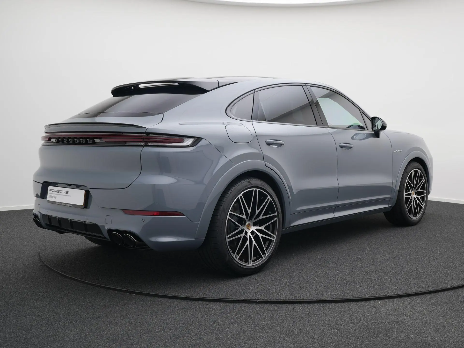 Cayenne Coupé E-Hybrid