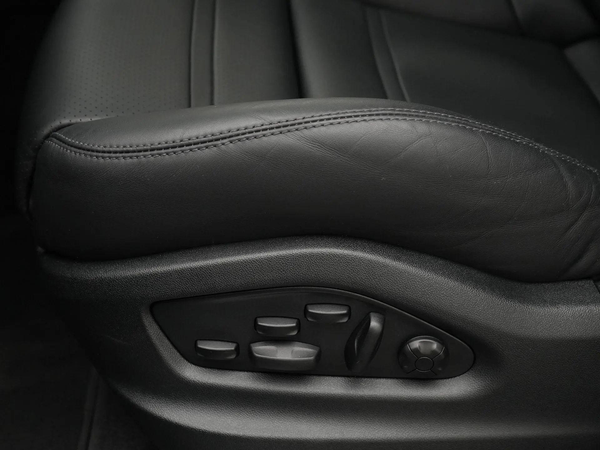 Cayenne Coupé E-Hybrid