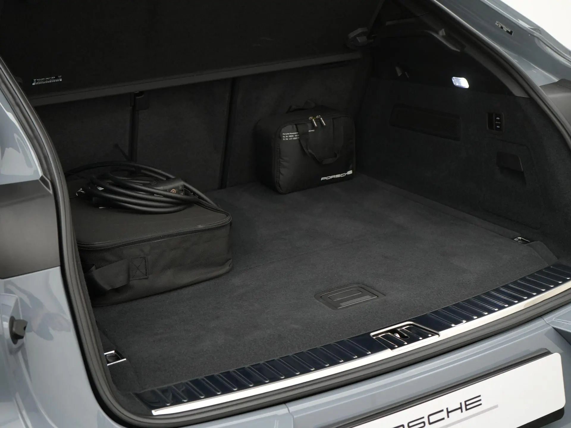 Cayenne Coupé E-Hybrid