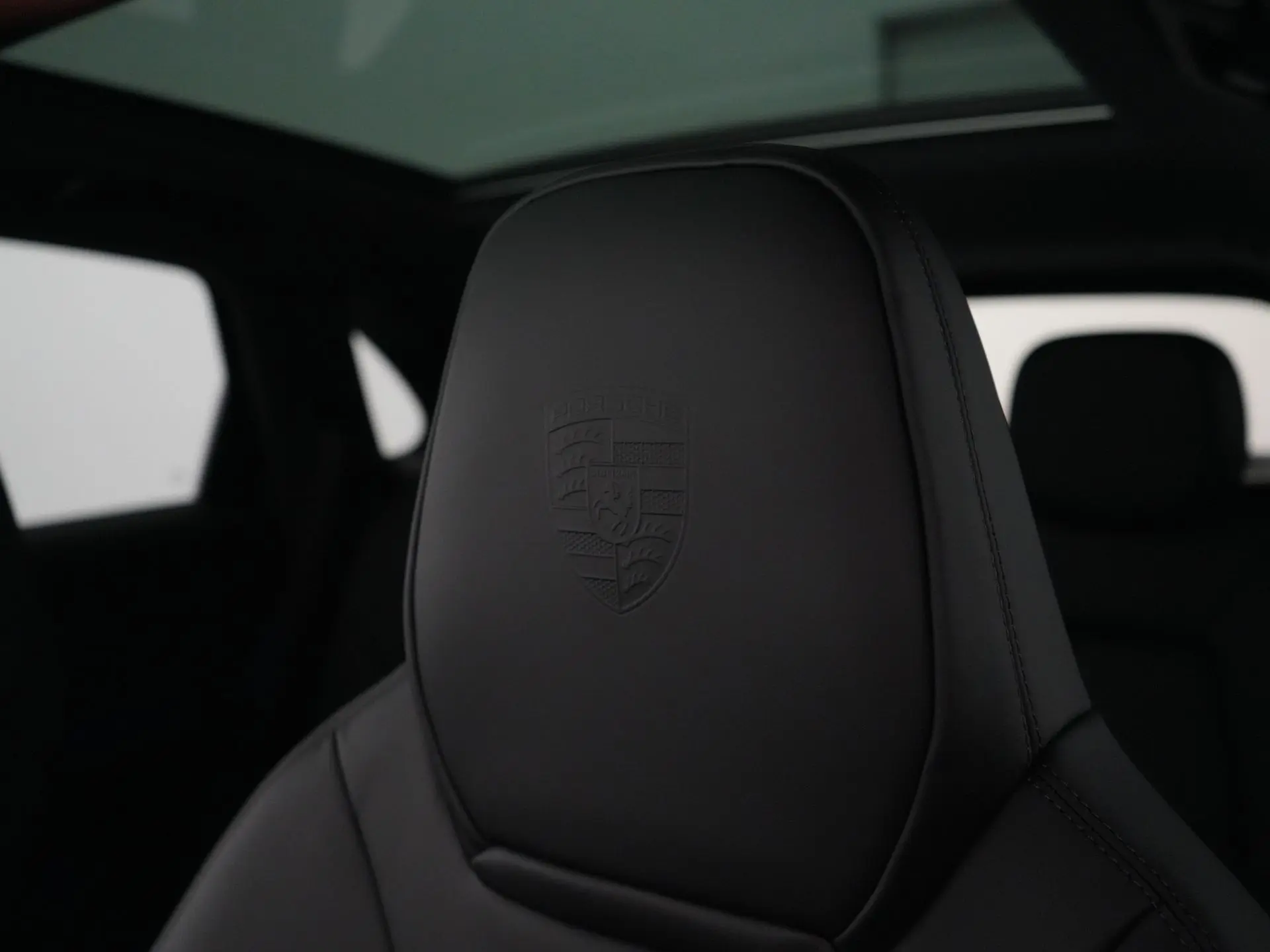 Cayenne E-Hybrid Black Edition