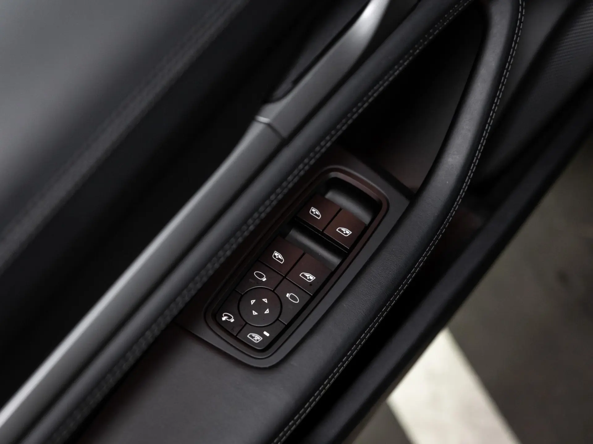 Taycan 4S Cross Turismo 