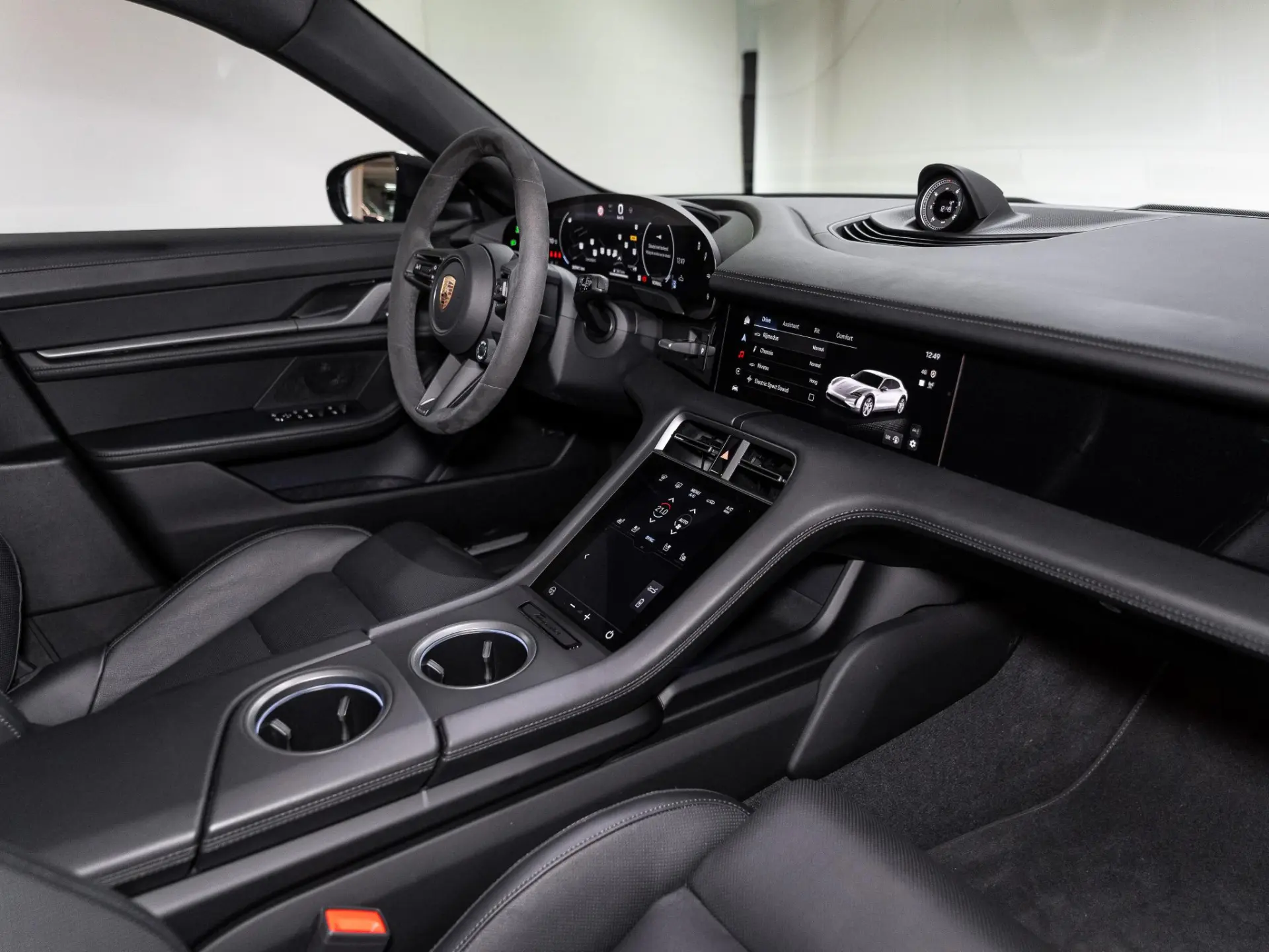 Taycan 4S Cross Turismo 