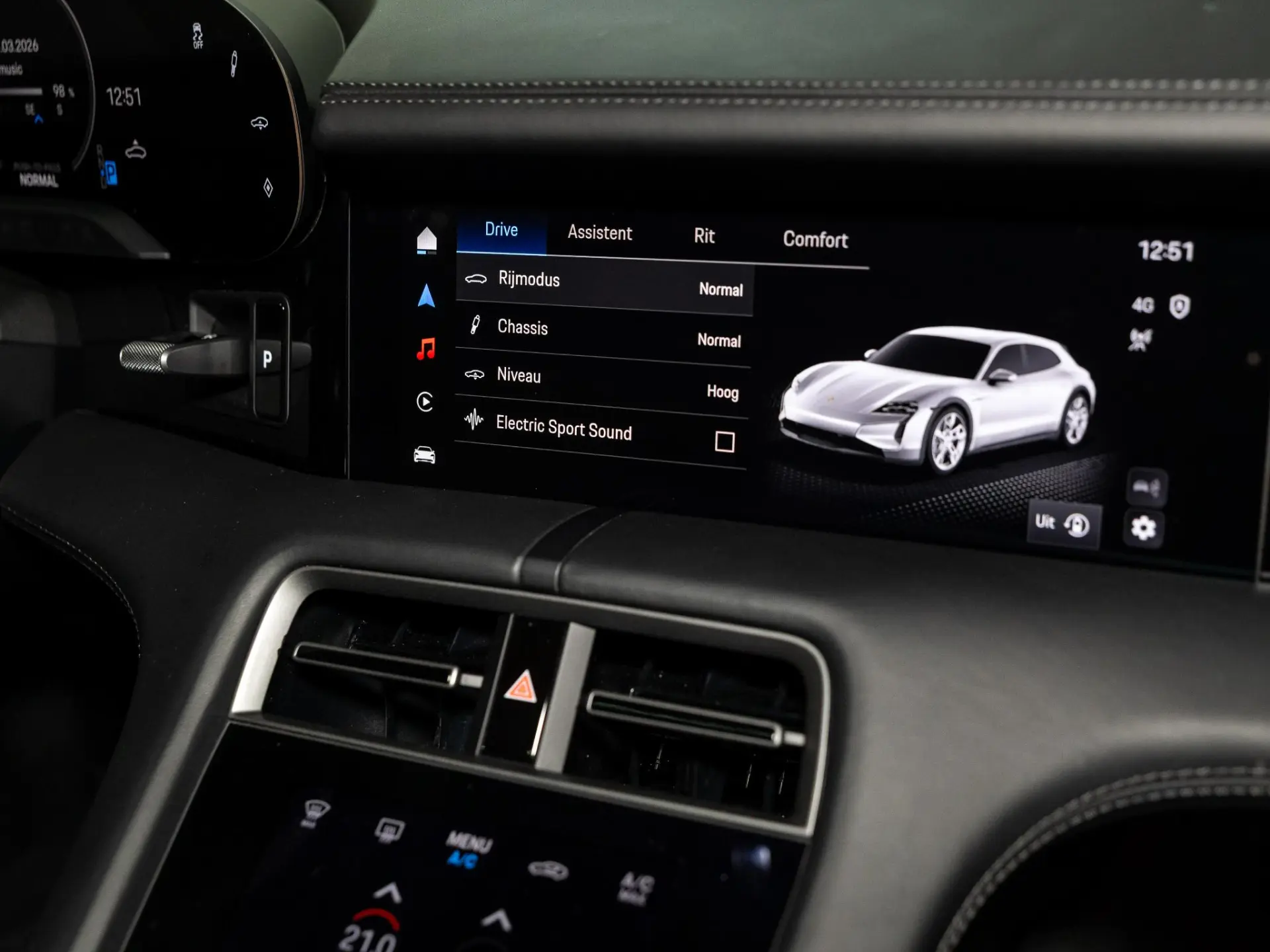 Taycan 4S Cross Turismo 