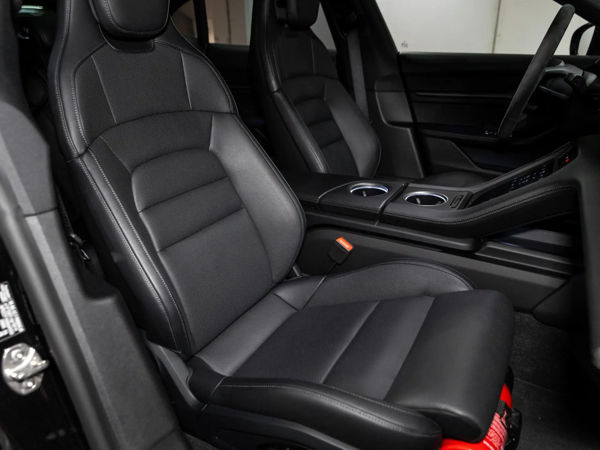 Taycan 4S Cross Turismo 