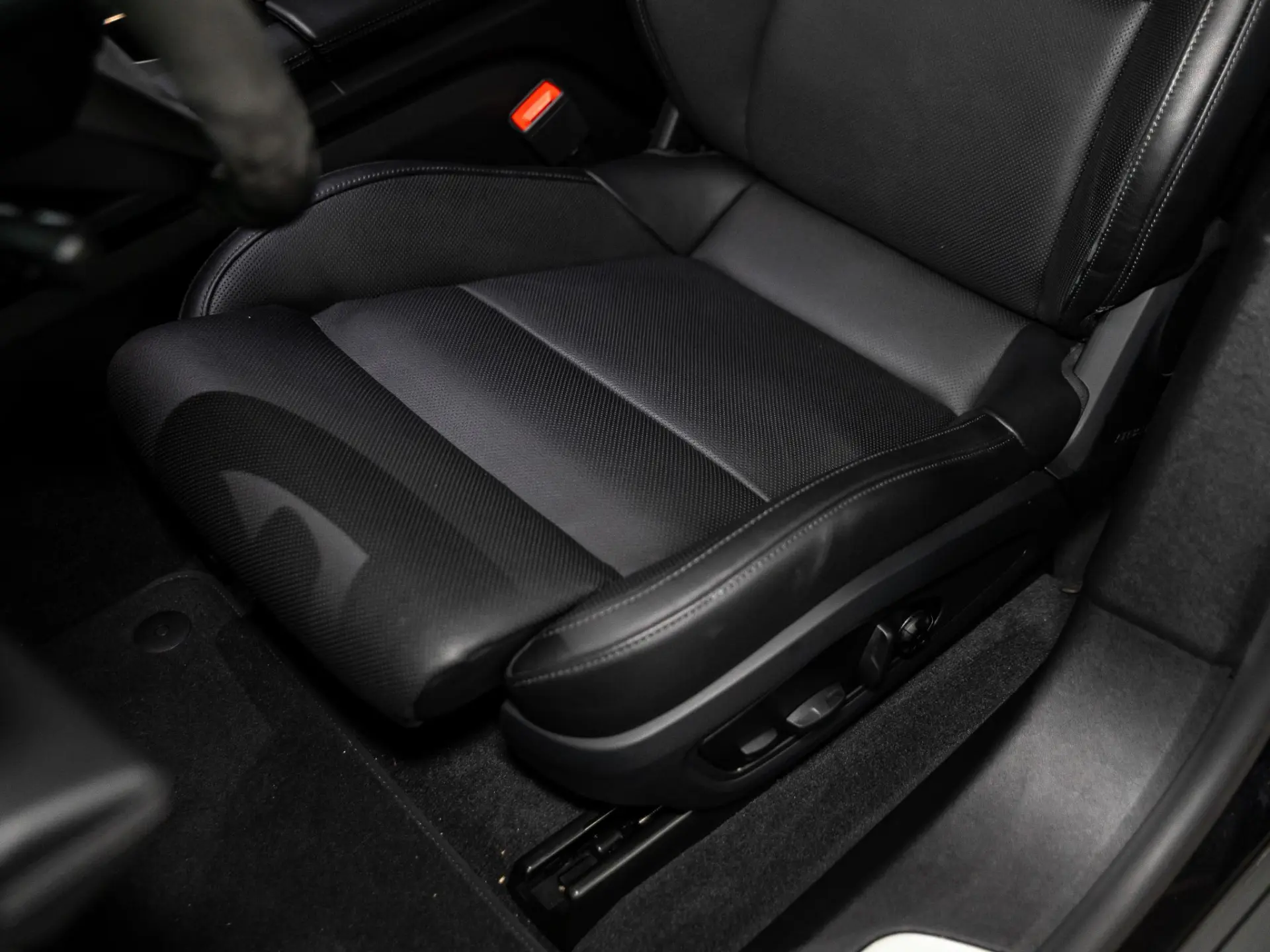 Taycan 4S Cross Turismo 