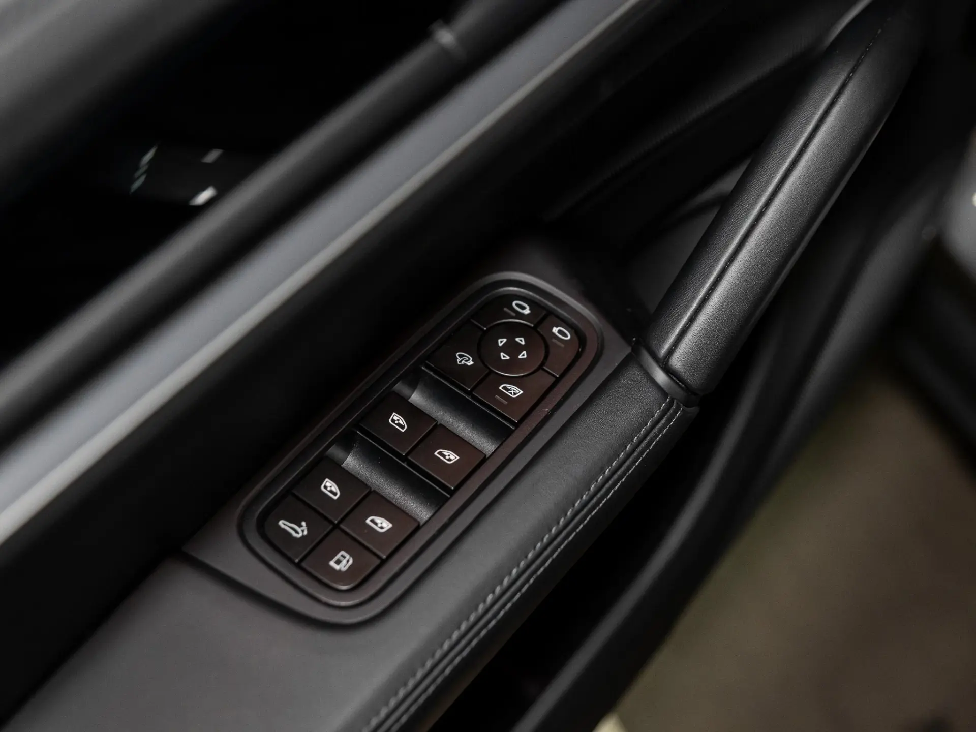 Cayenne Coupé E-Hybrid