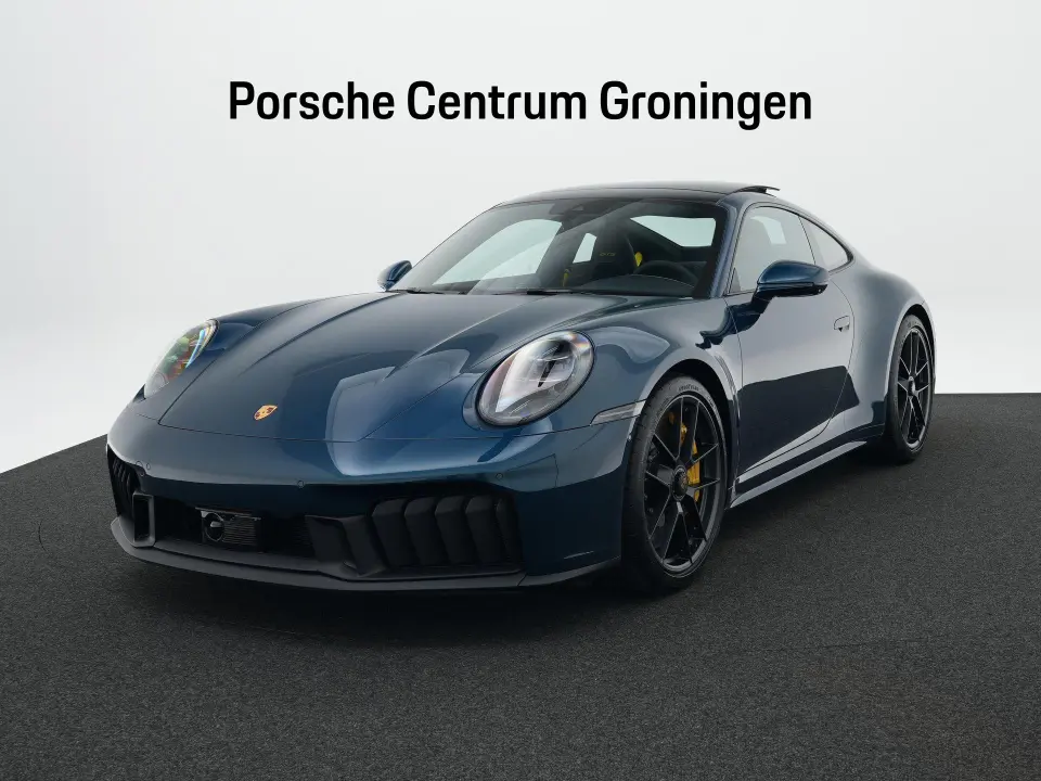 Porsche 911 Carrera 4 GTS