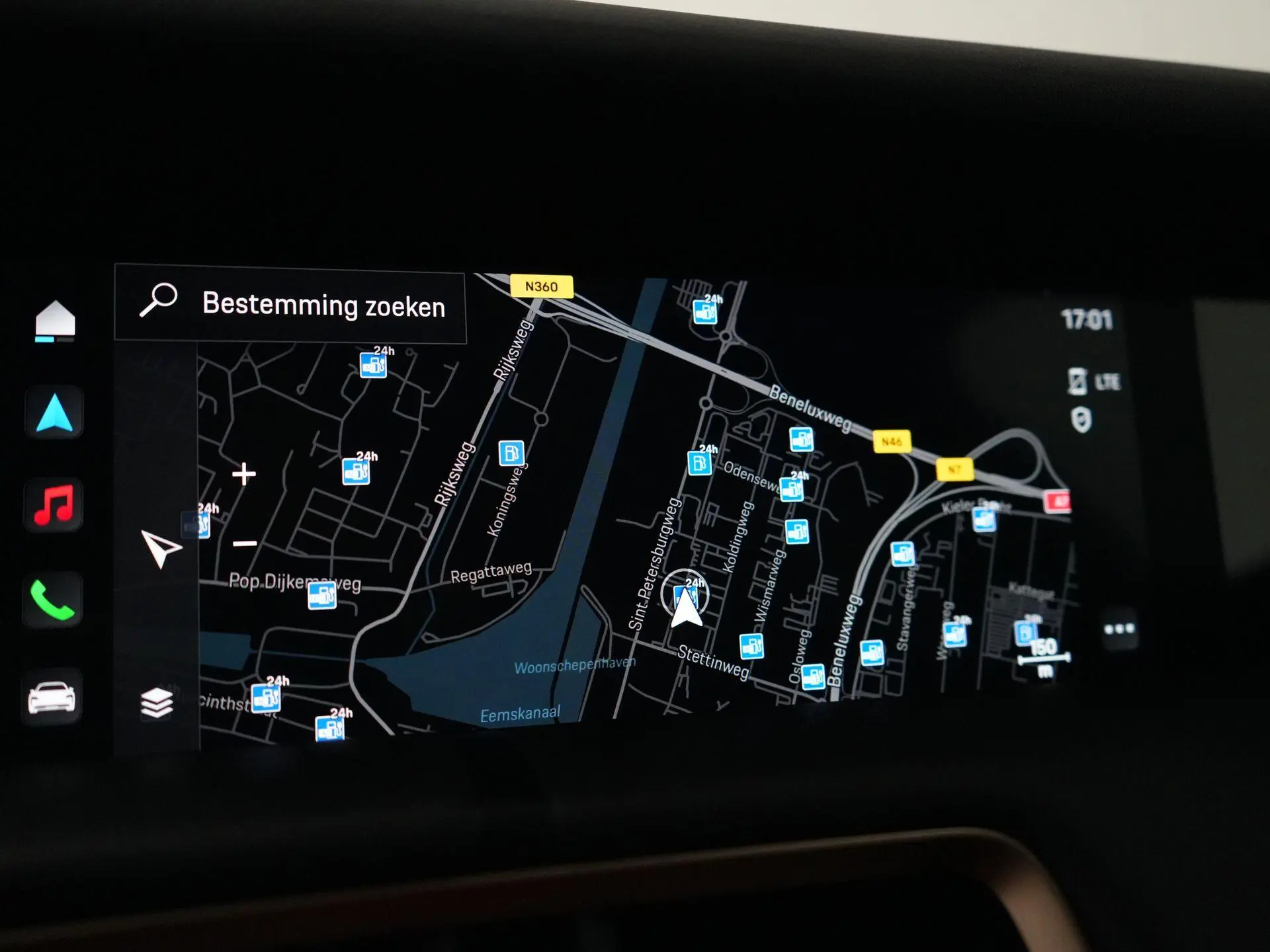 Taycan Cross Turismo 4