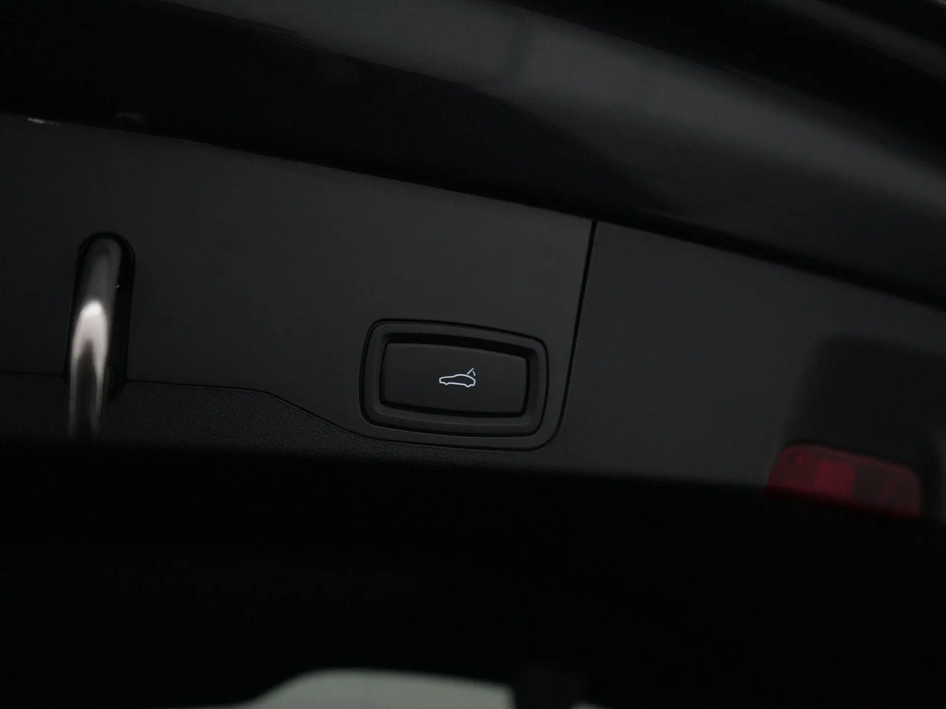 Taycan Cross Turismo 4