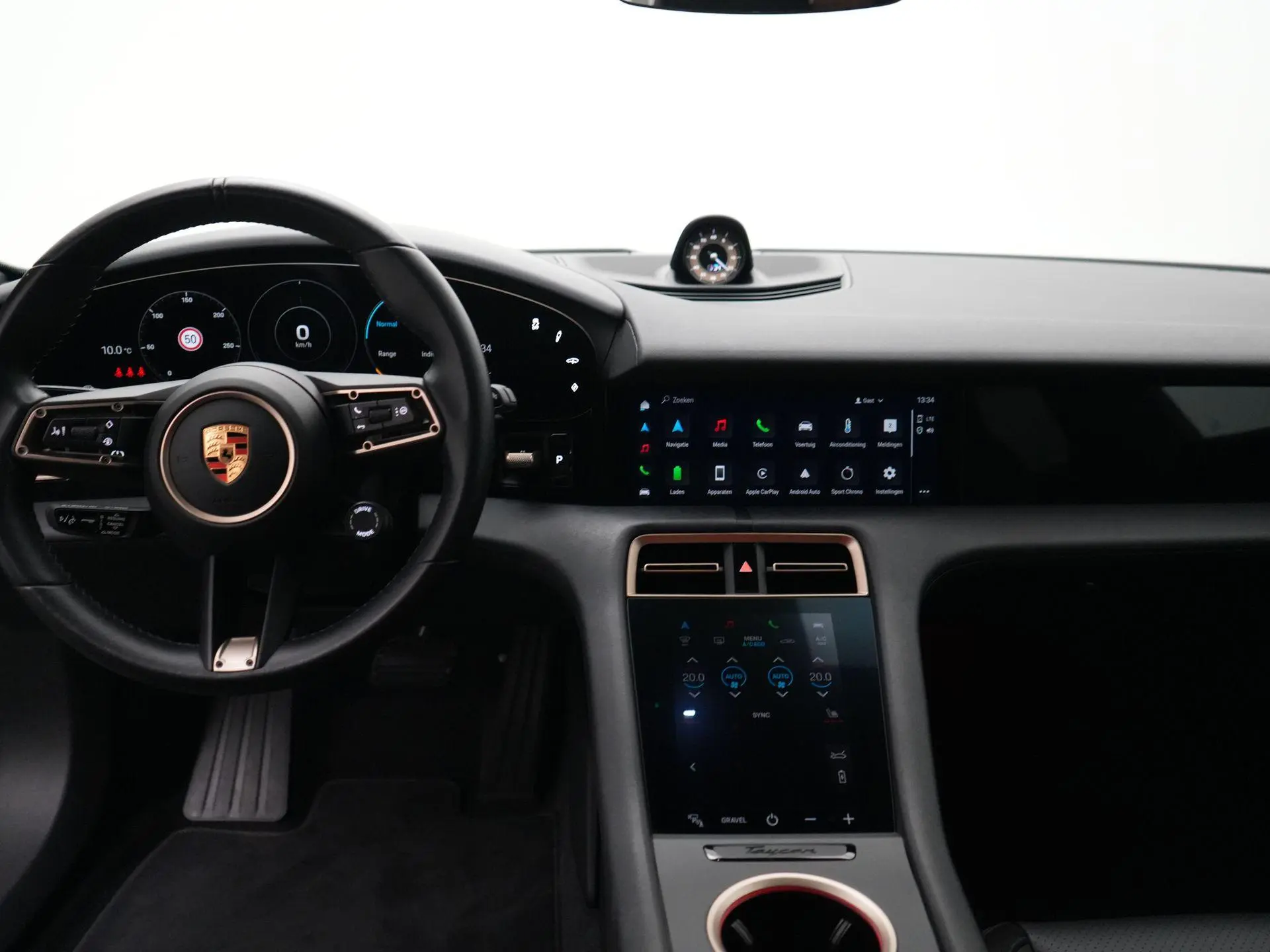 Taycan Cross Turismo 4