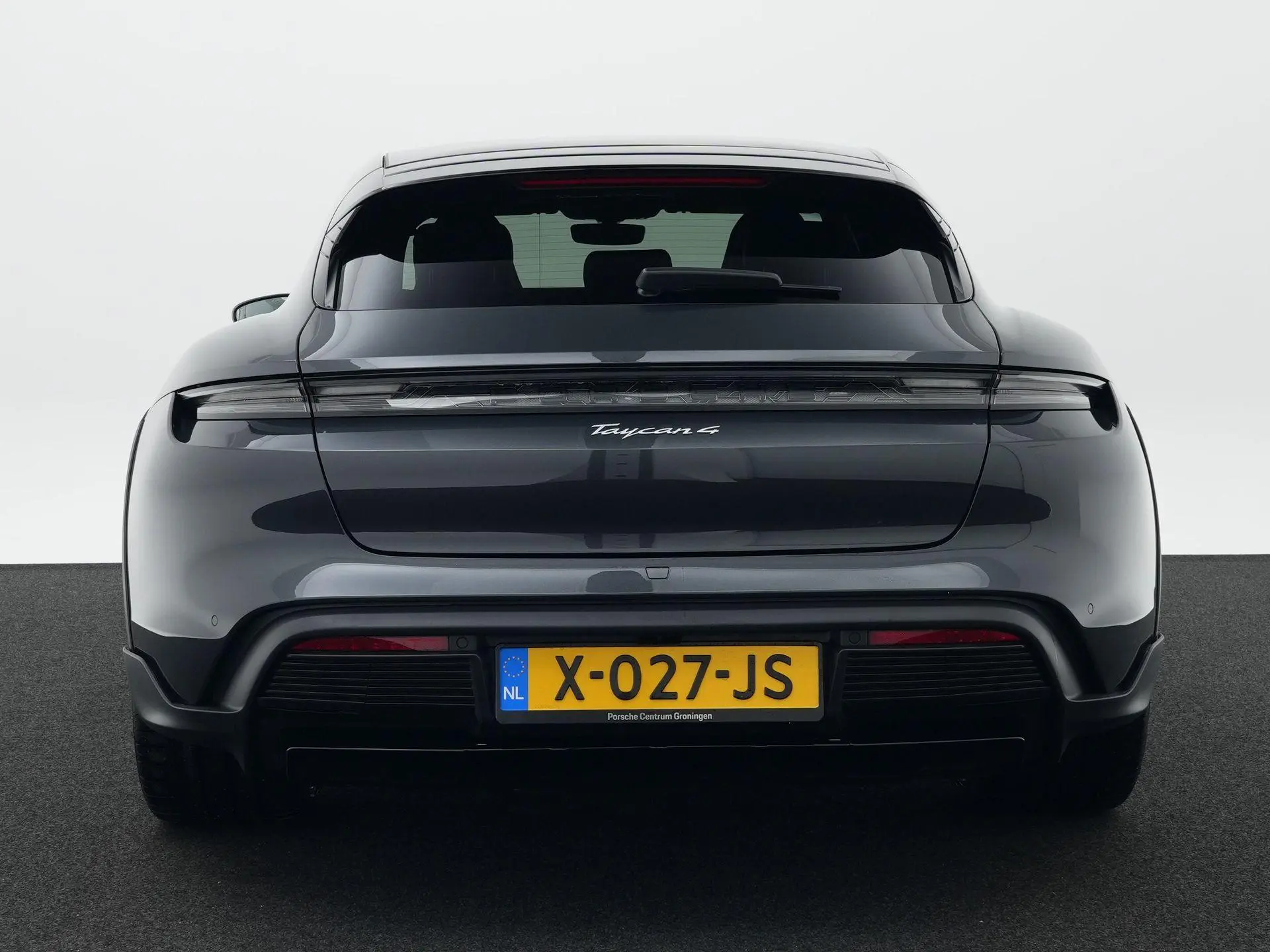 Taycan Cross Turismo 4