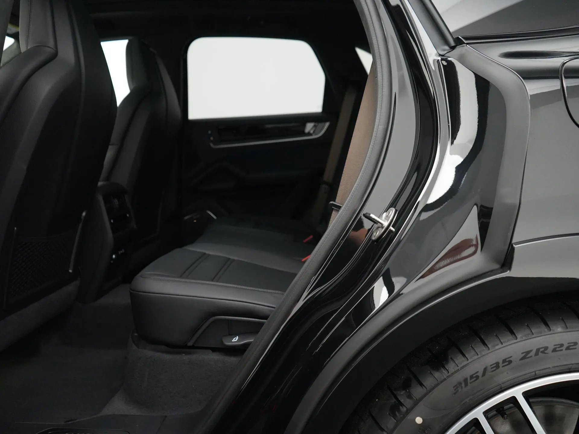 Cayenne Turbo E-Hybrid