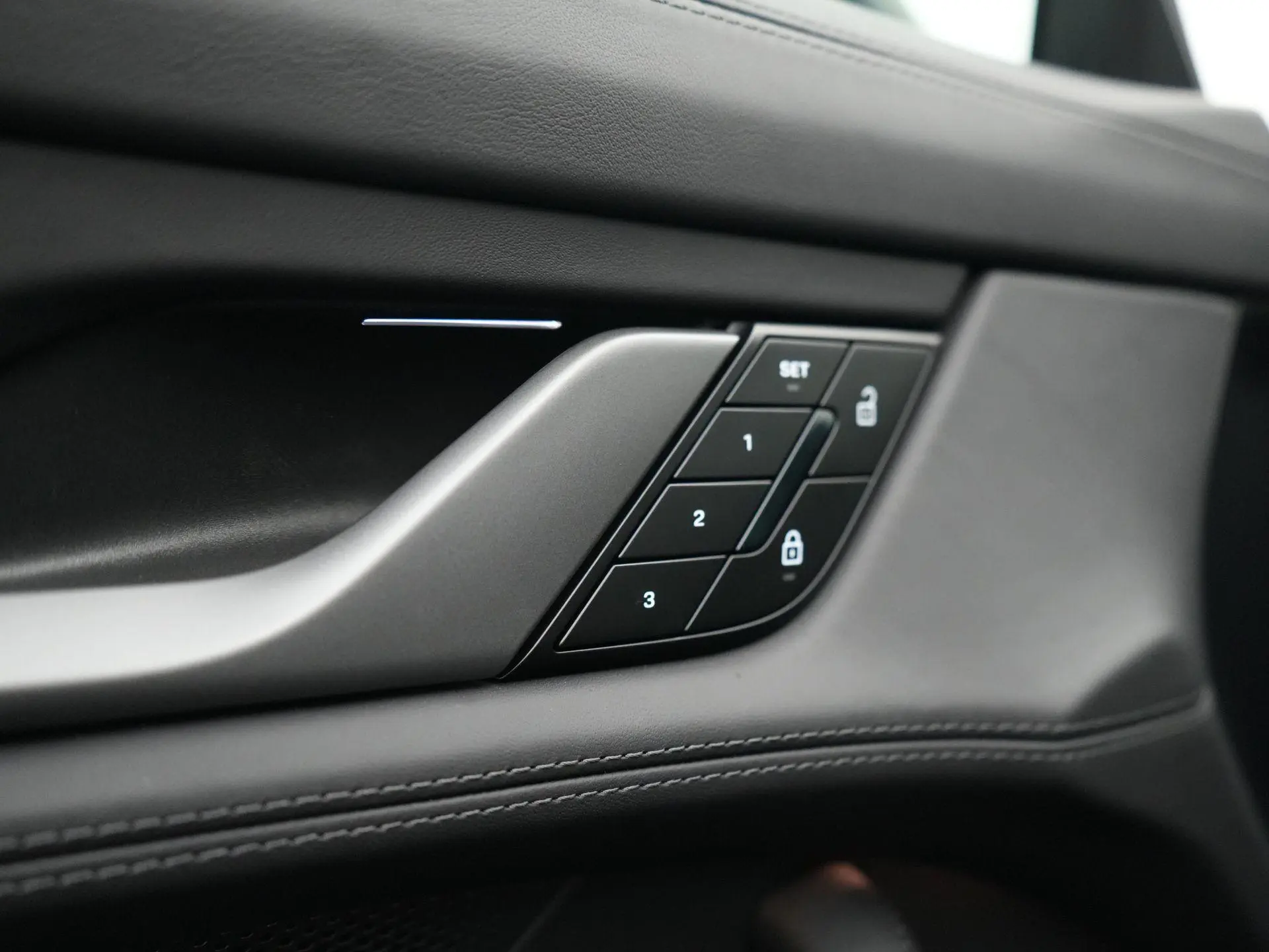 Taycan 4 Cross Turismo