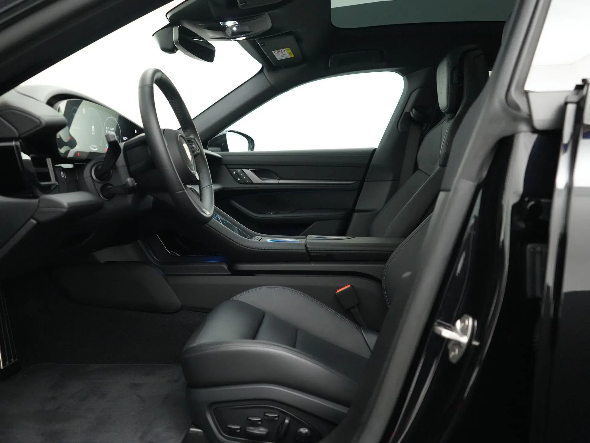 Taycan 4 Cross Turismo